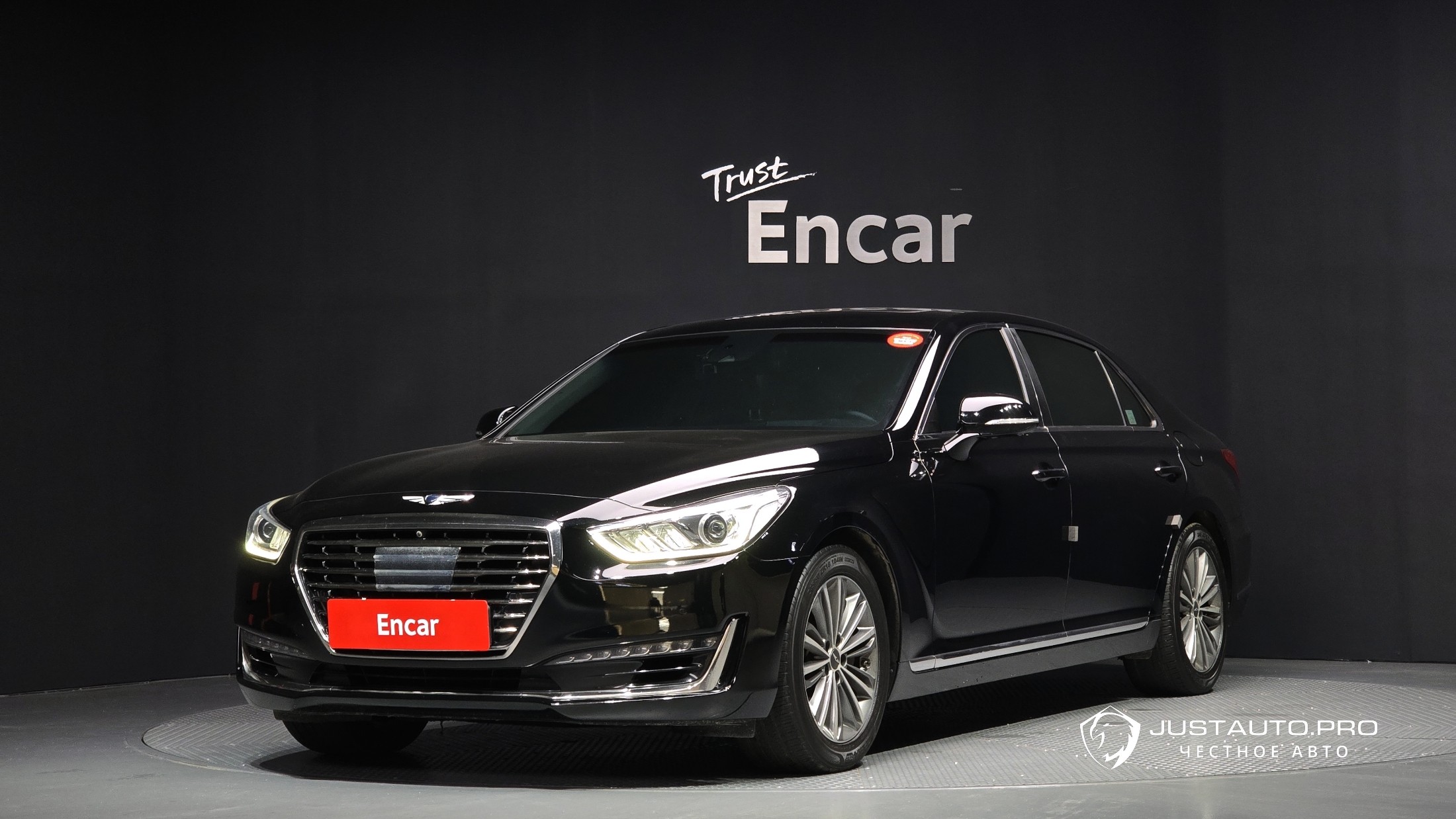 Автомобиль Genesis EQ900