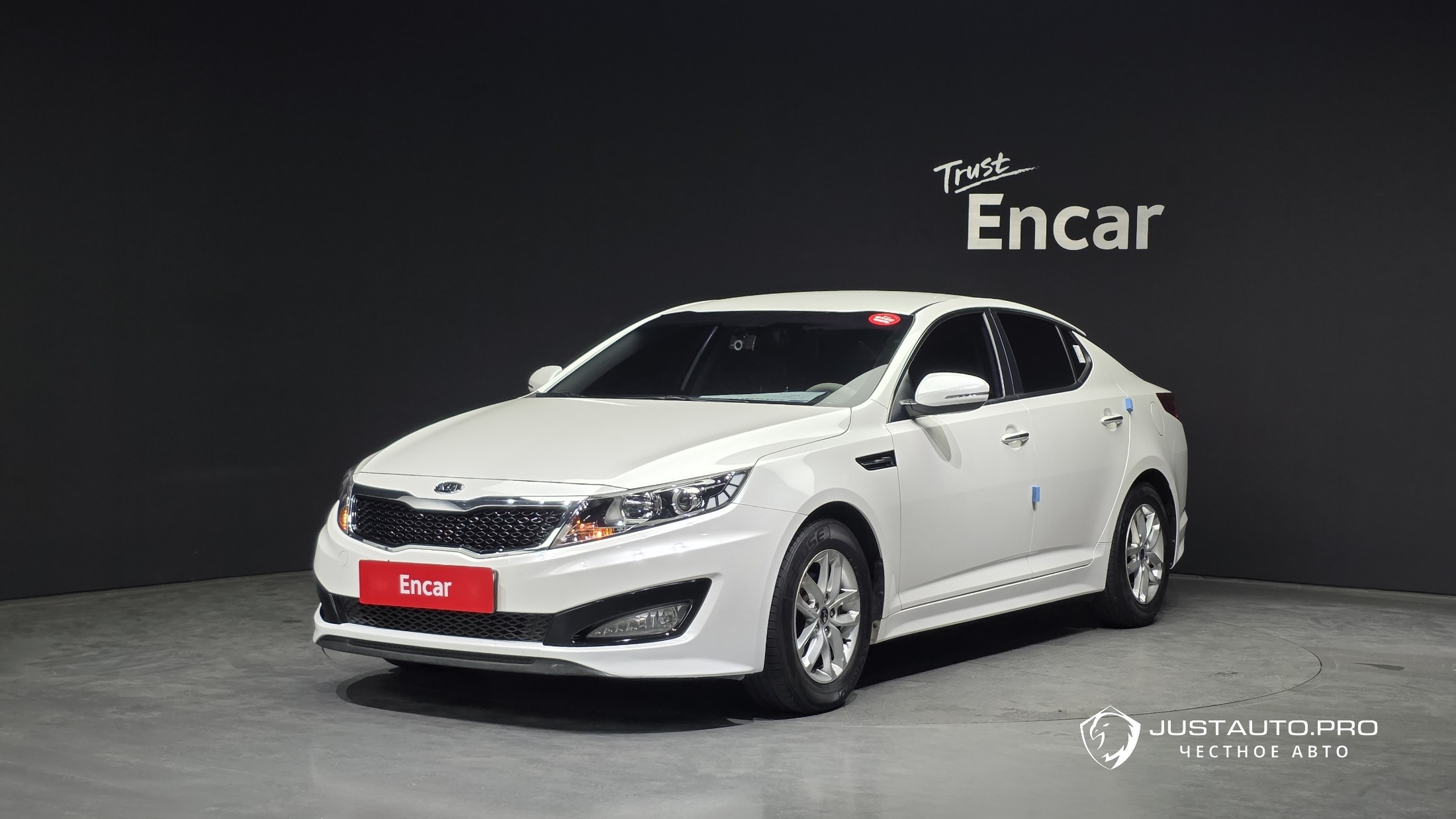 Автомобиль Kia K5