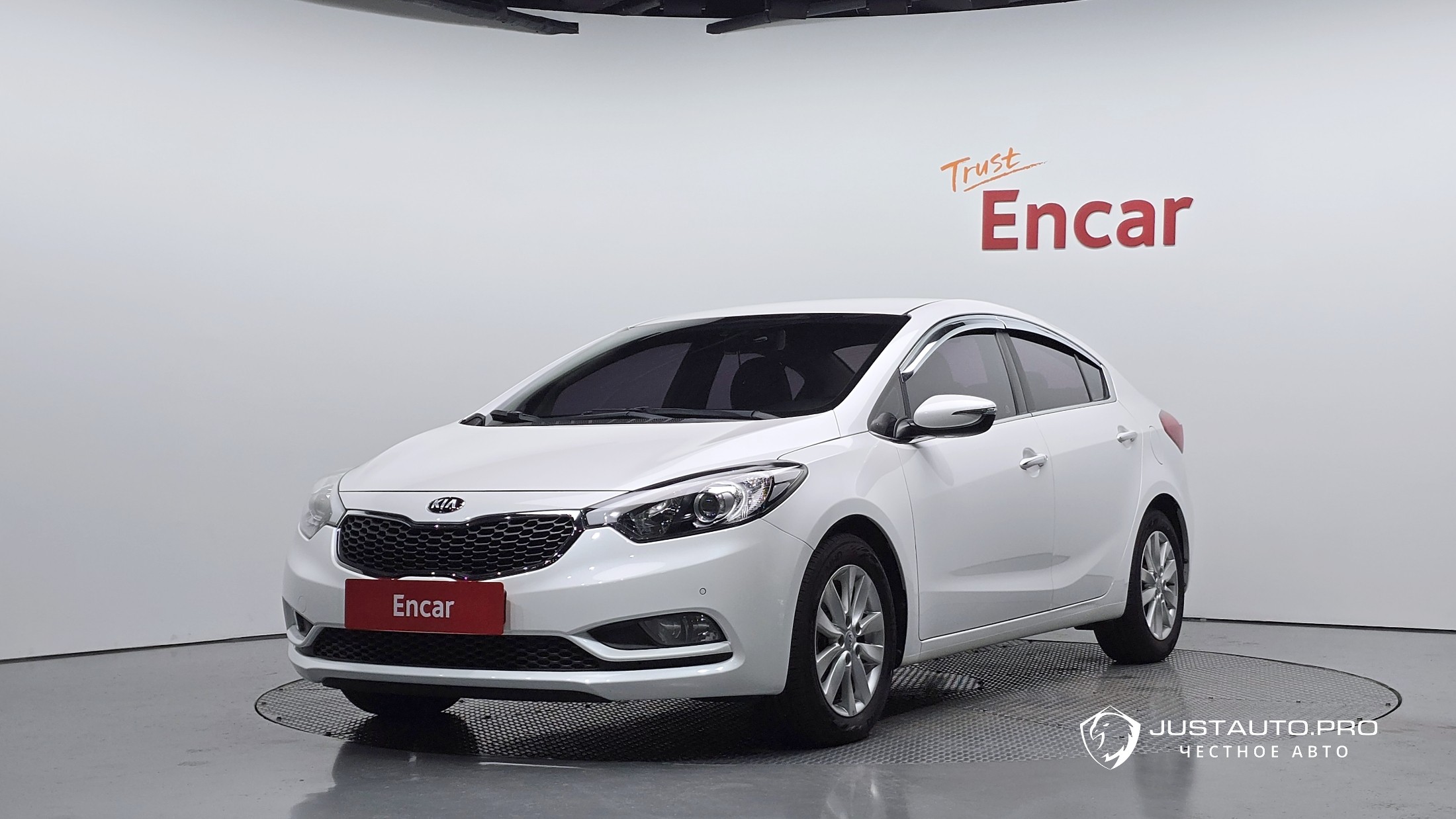 Автомобиль Kia K3