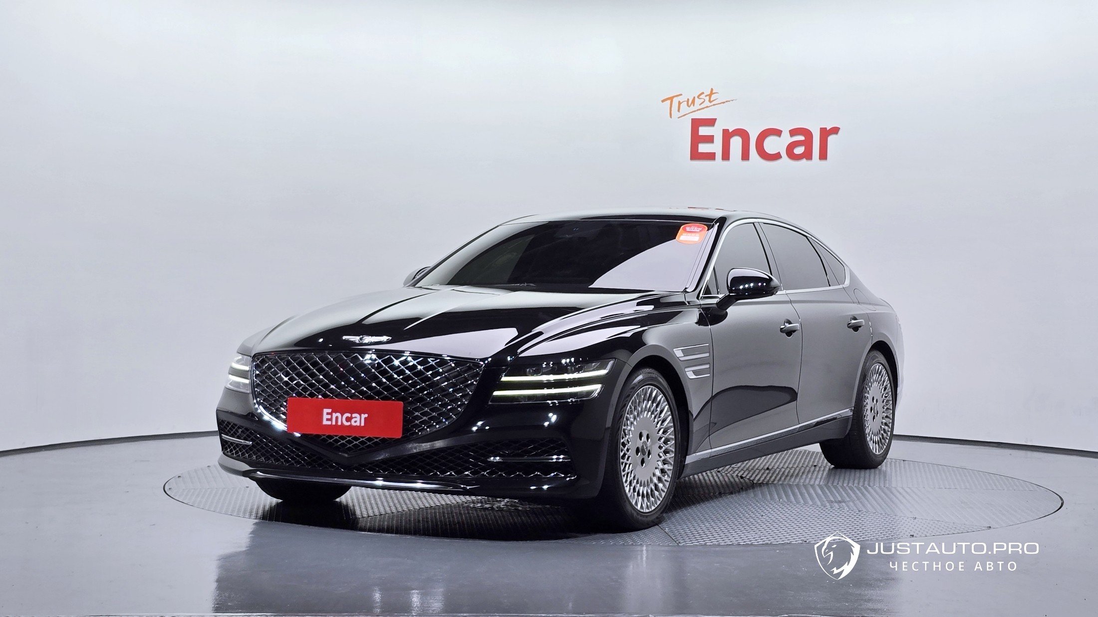 Автомобиль Genesis G80