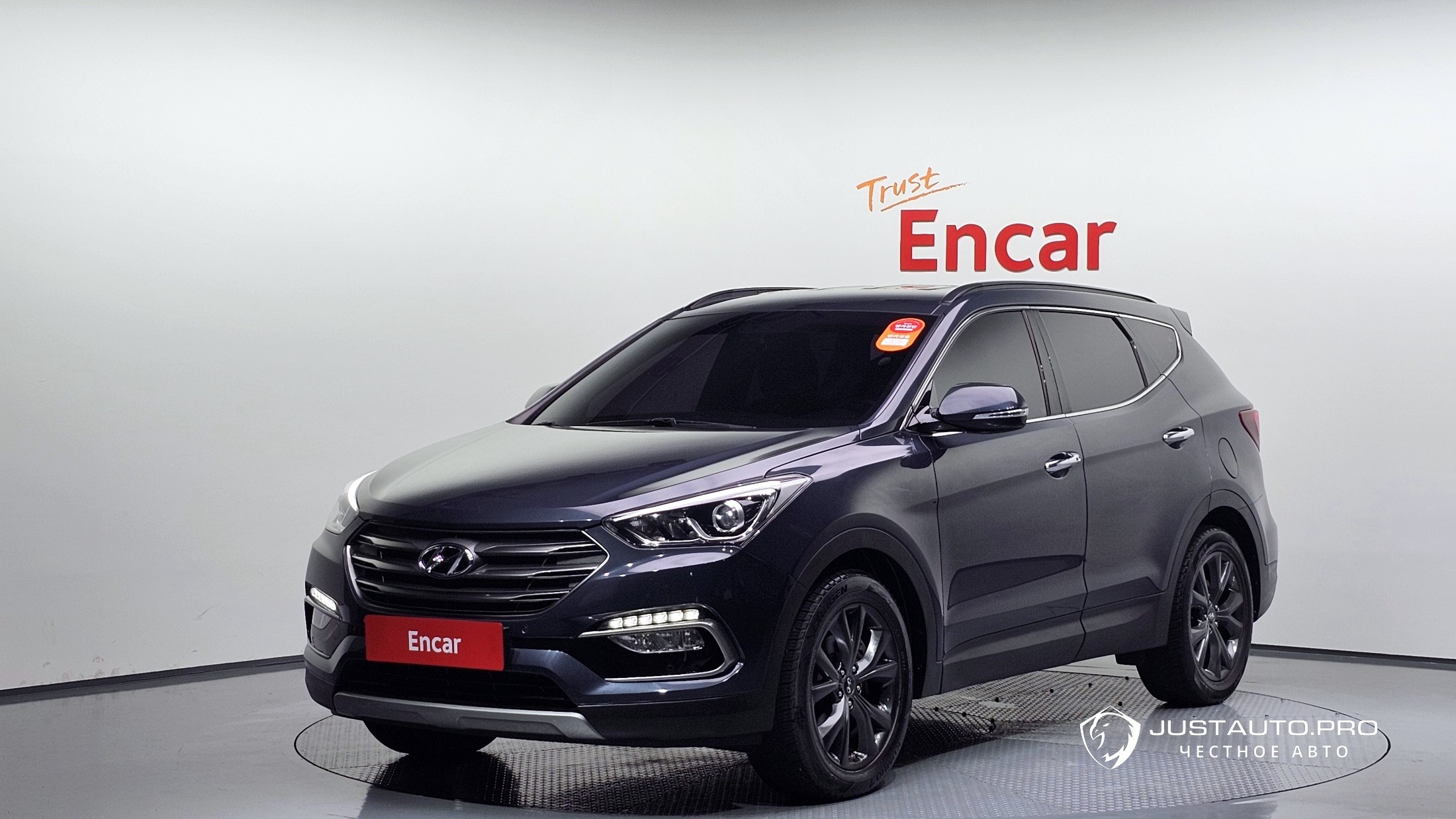 Автомобиль Hyundai Santafe