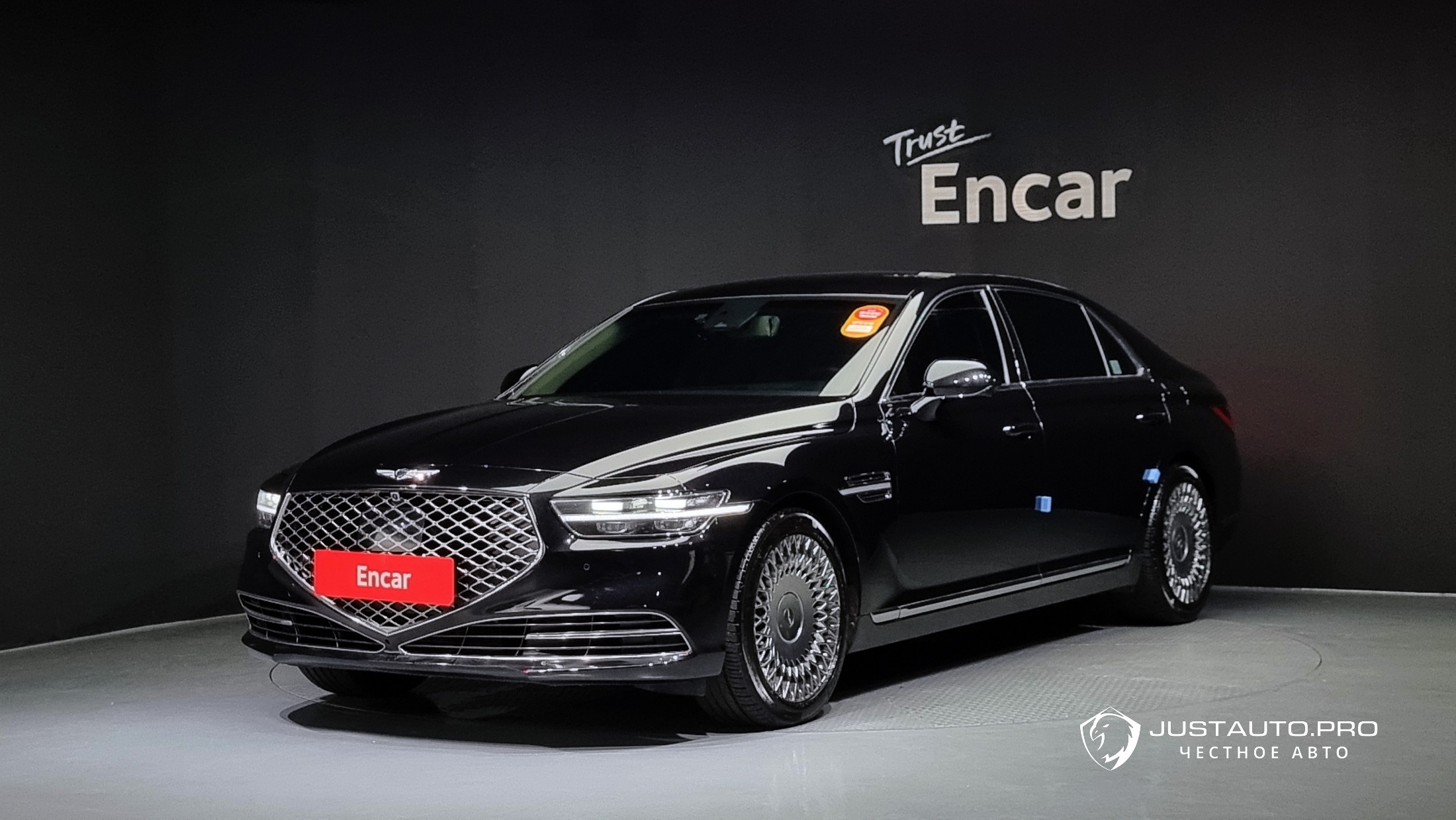 Автомобиль Genesis G90