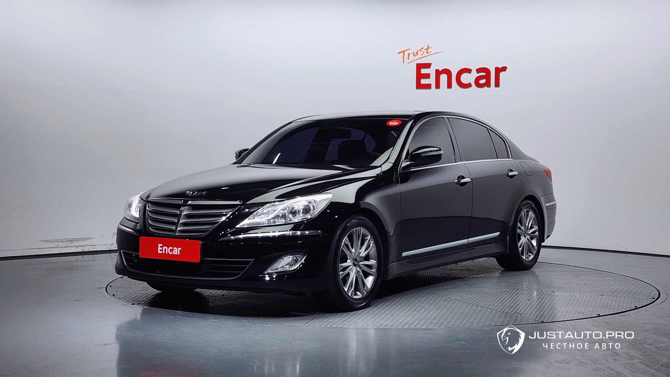 Автомобиль Hyundai Genesis
