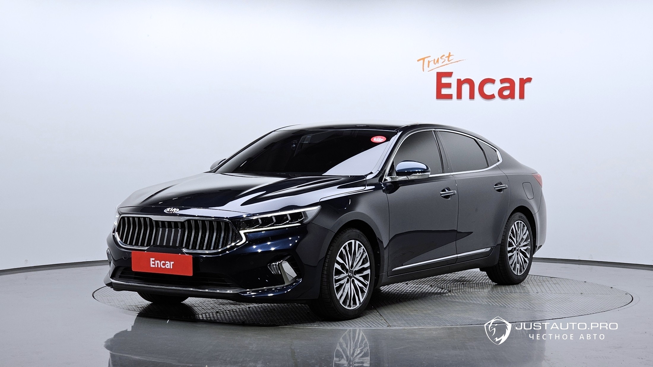 Автомобиль Kia K7