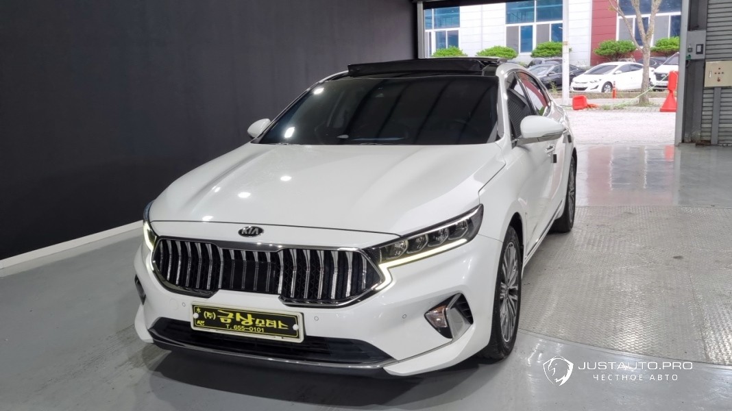 Автомобиль Kia K7