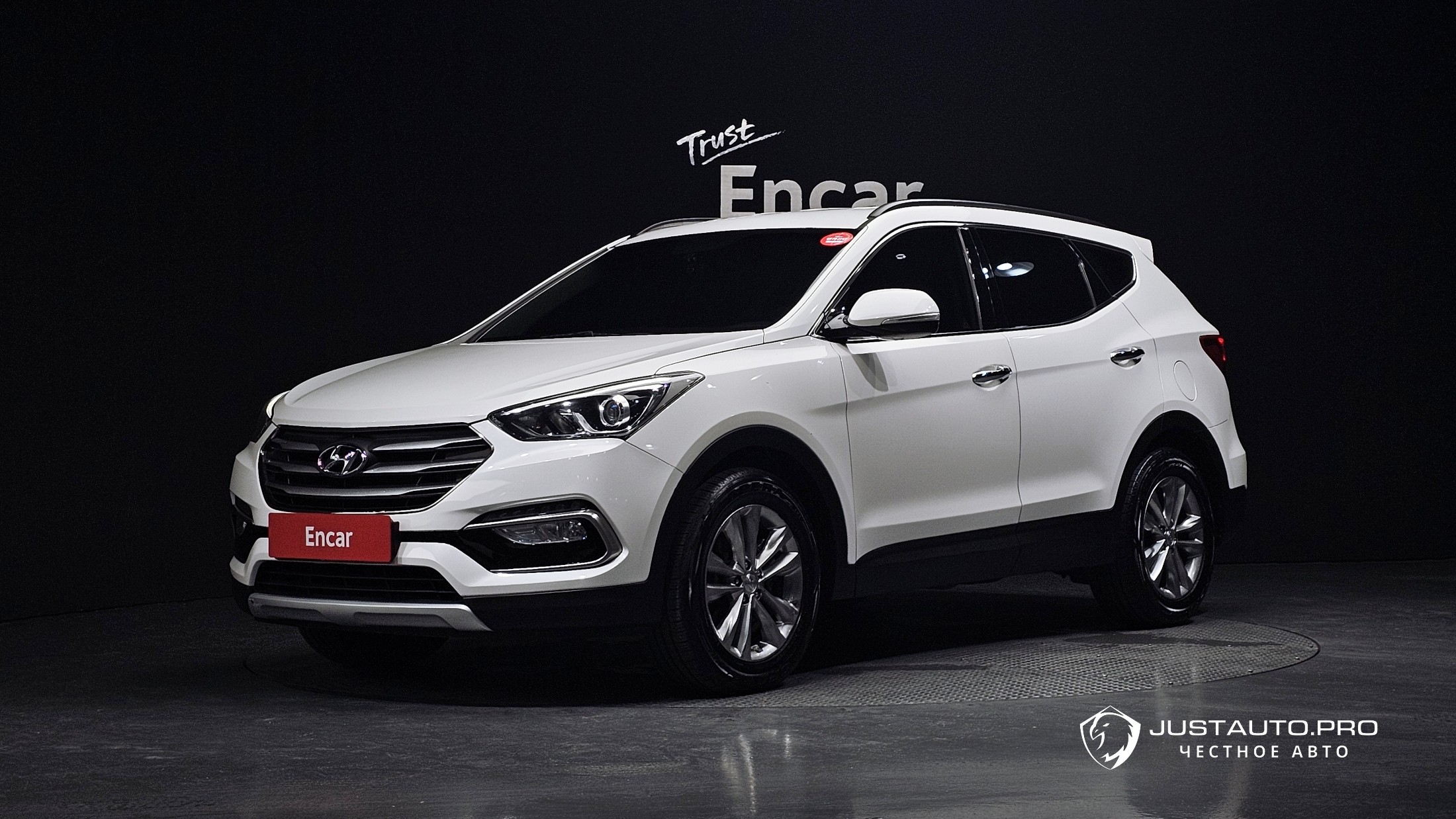 Автомобиль Hyundai Santafe