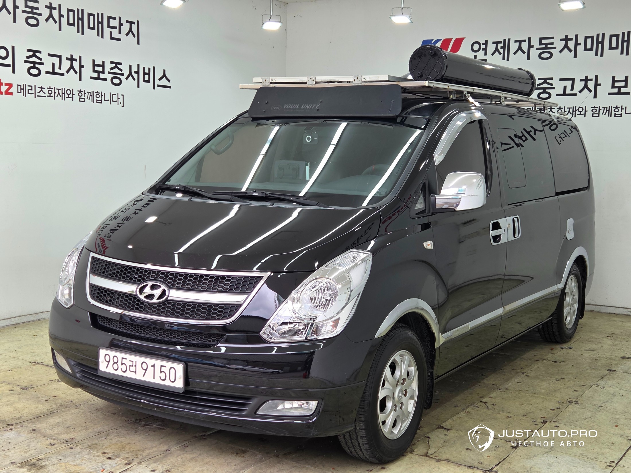 Автомобиль Hyundai Starex
