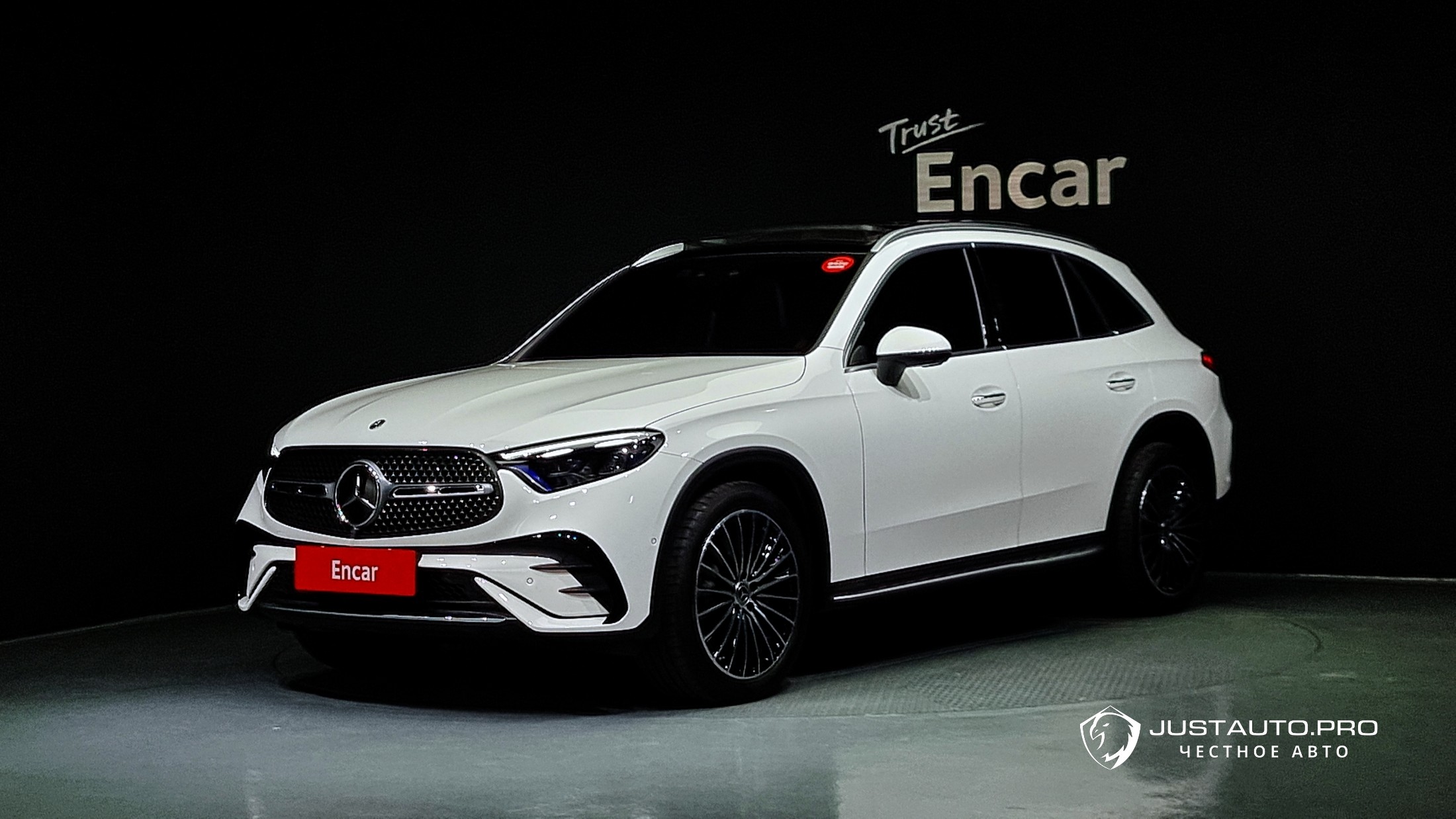 Автомобиль Mercedes-Benz GLC-Class