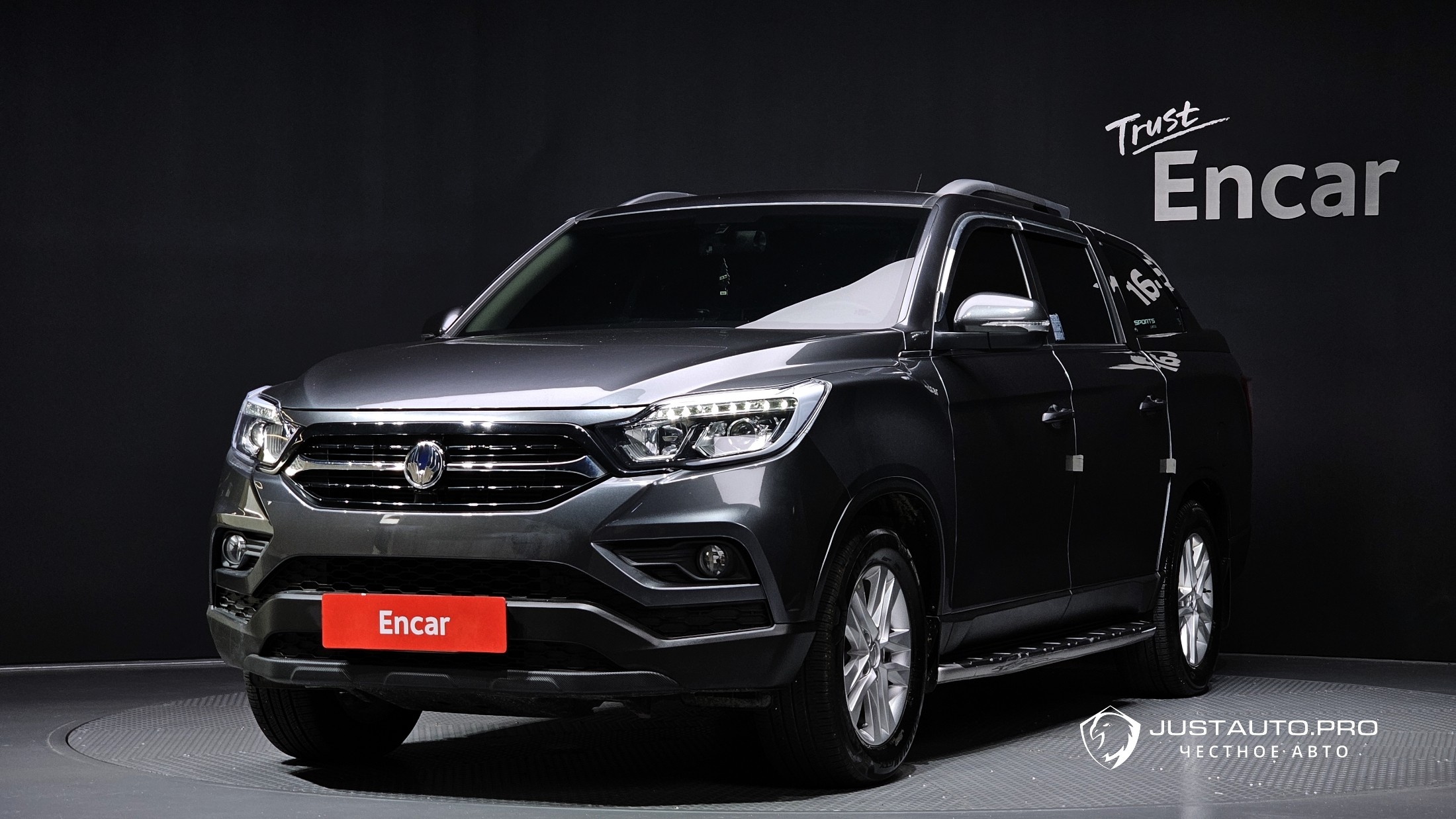 Автомобиль KG_Mobility_Ssangyong Rexton