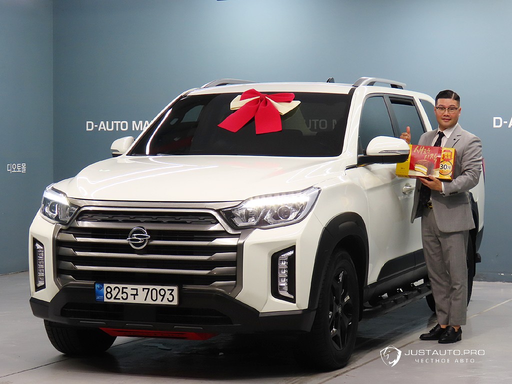 Автомобиль KG_Mobility_Ssangyong Rexton