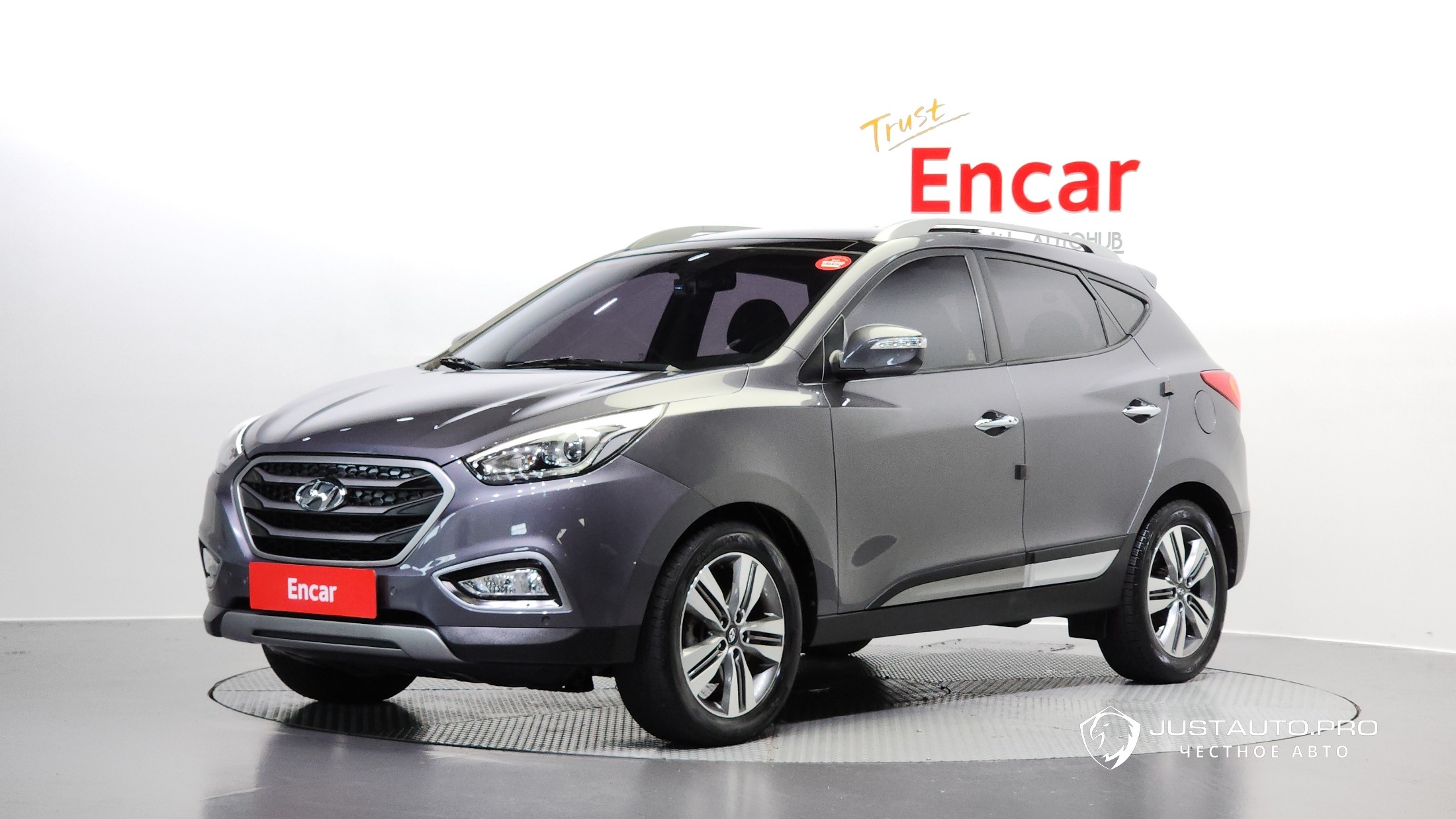Автомобиль Hyundai Tucson