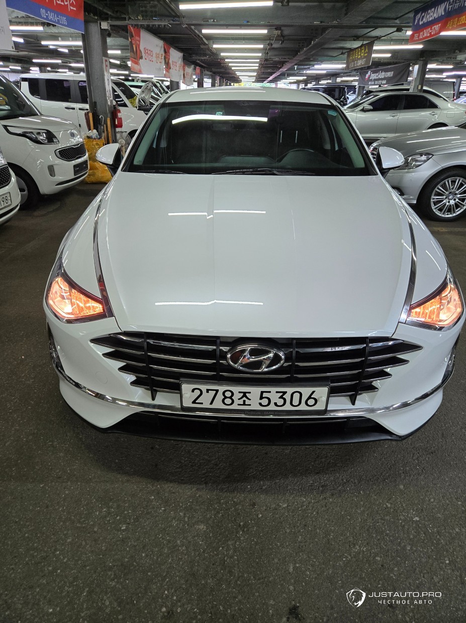 Автомобиль Hyundai Sonata