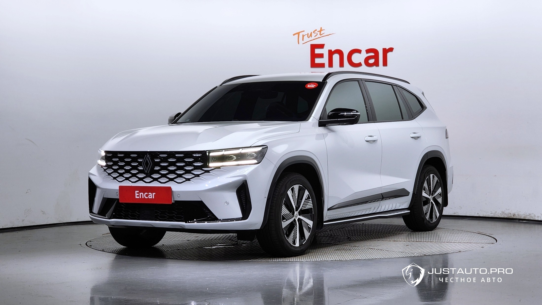 Автомобиль Renault-KoreaSamsung Grand Koleos