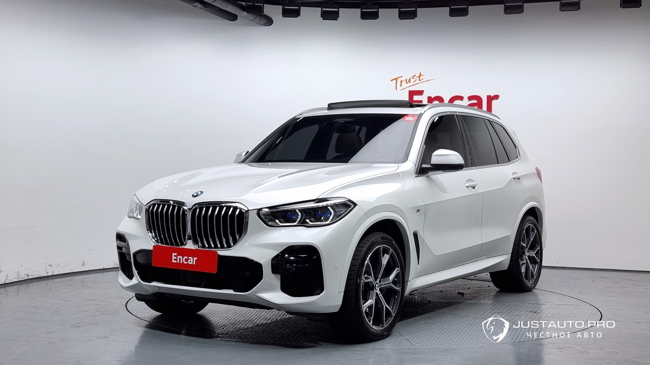 Автомобиль BMW X5