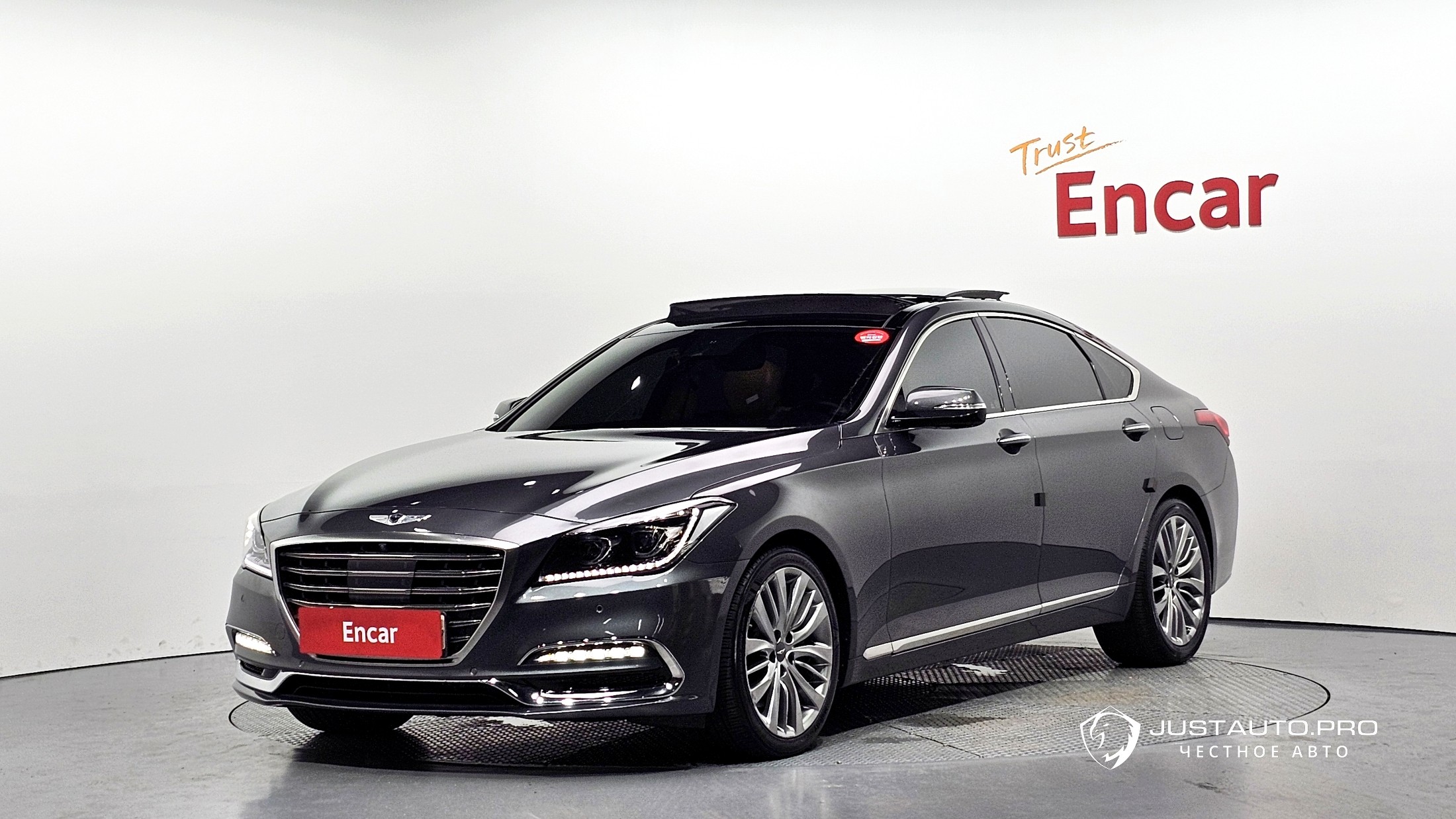 Автомобиль Genesis G80