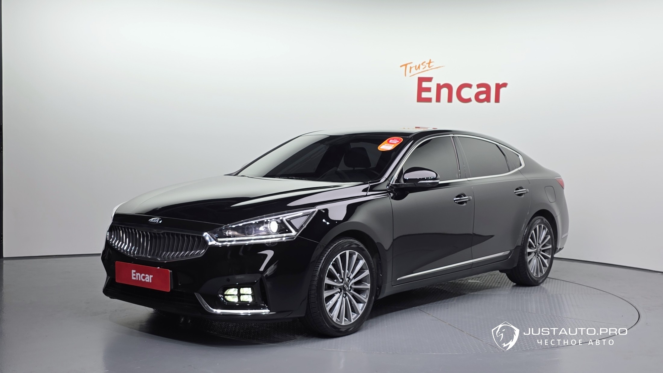 Автомобиль Kia K7