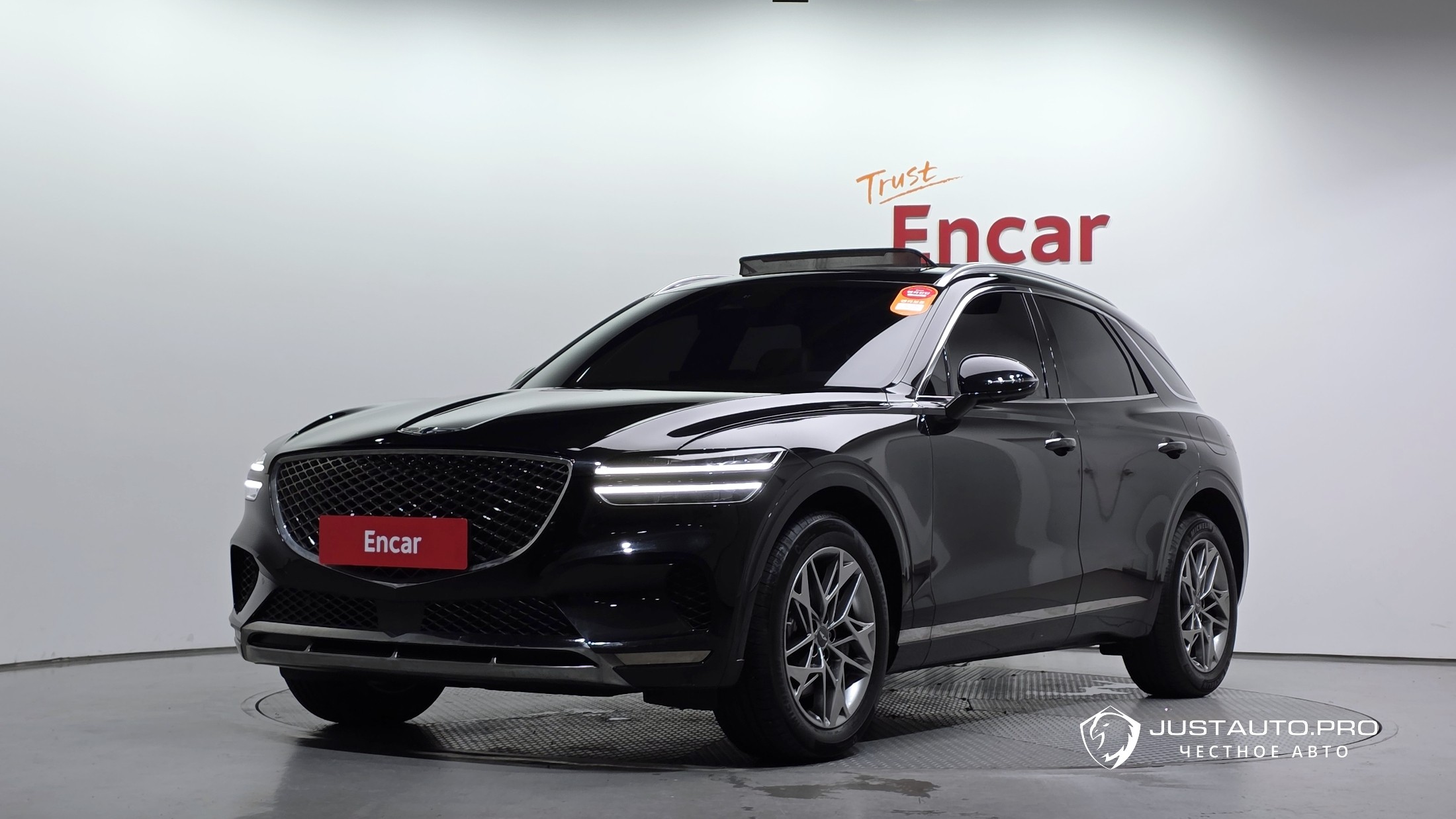 Автомобиль Genesis GV70