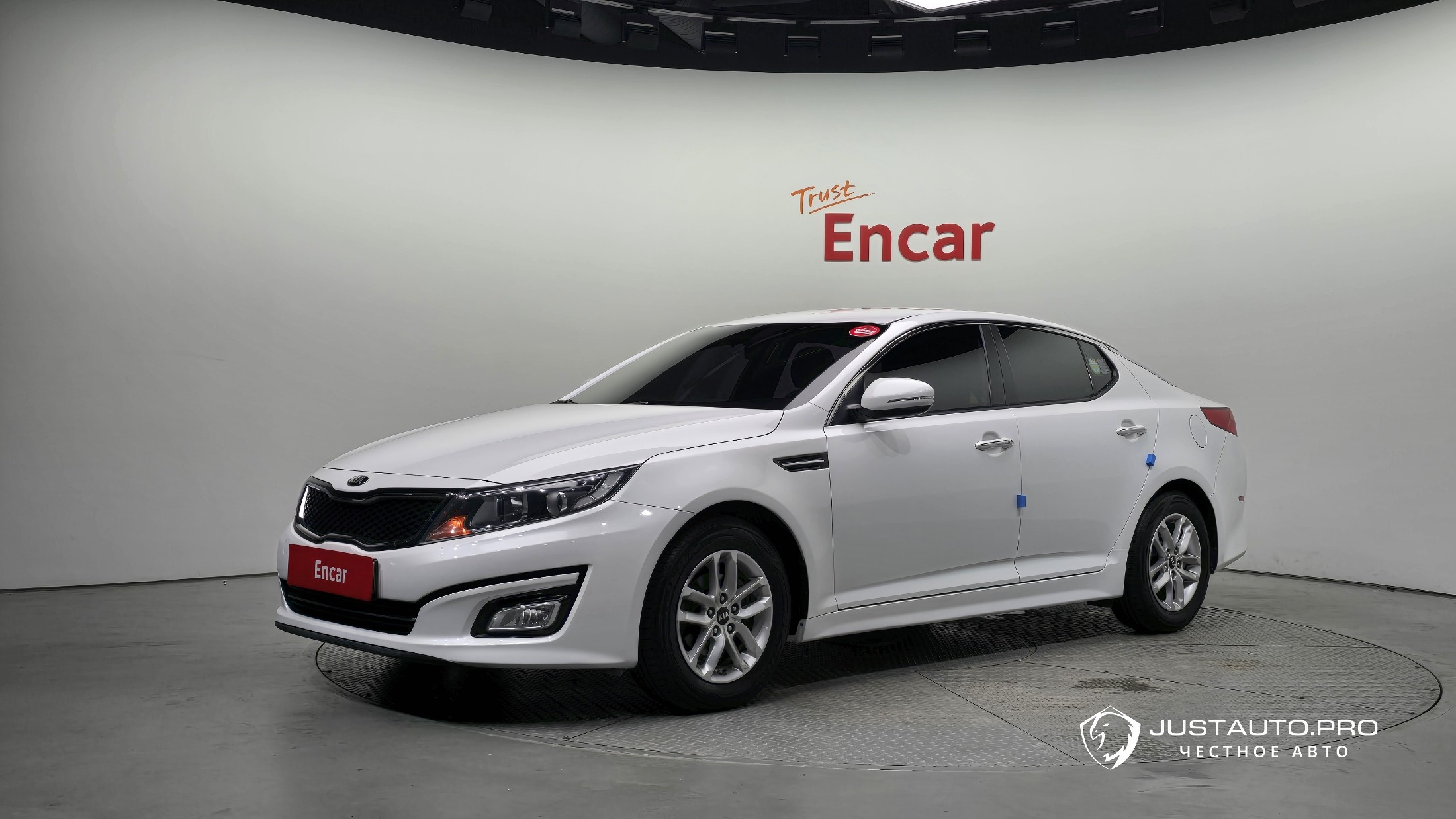 Автомобиль Kia K5