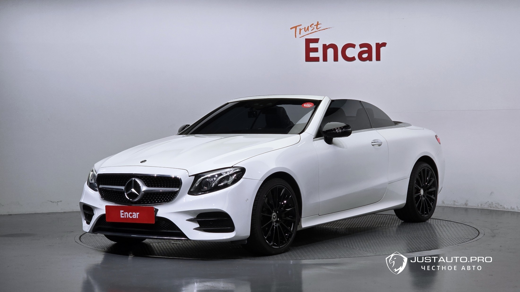 Автомобиль Mercedes-Benz E-Class