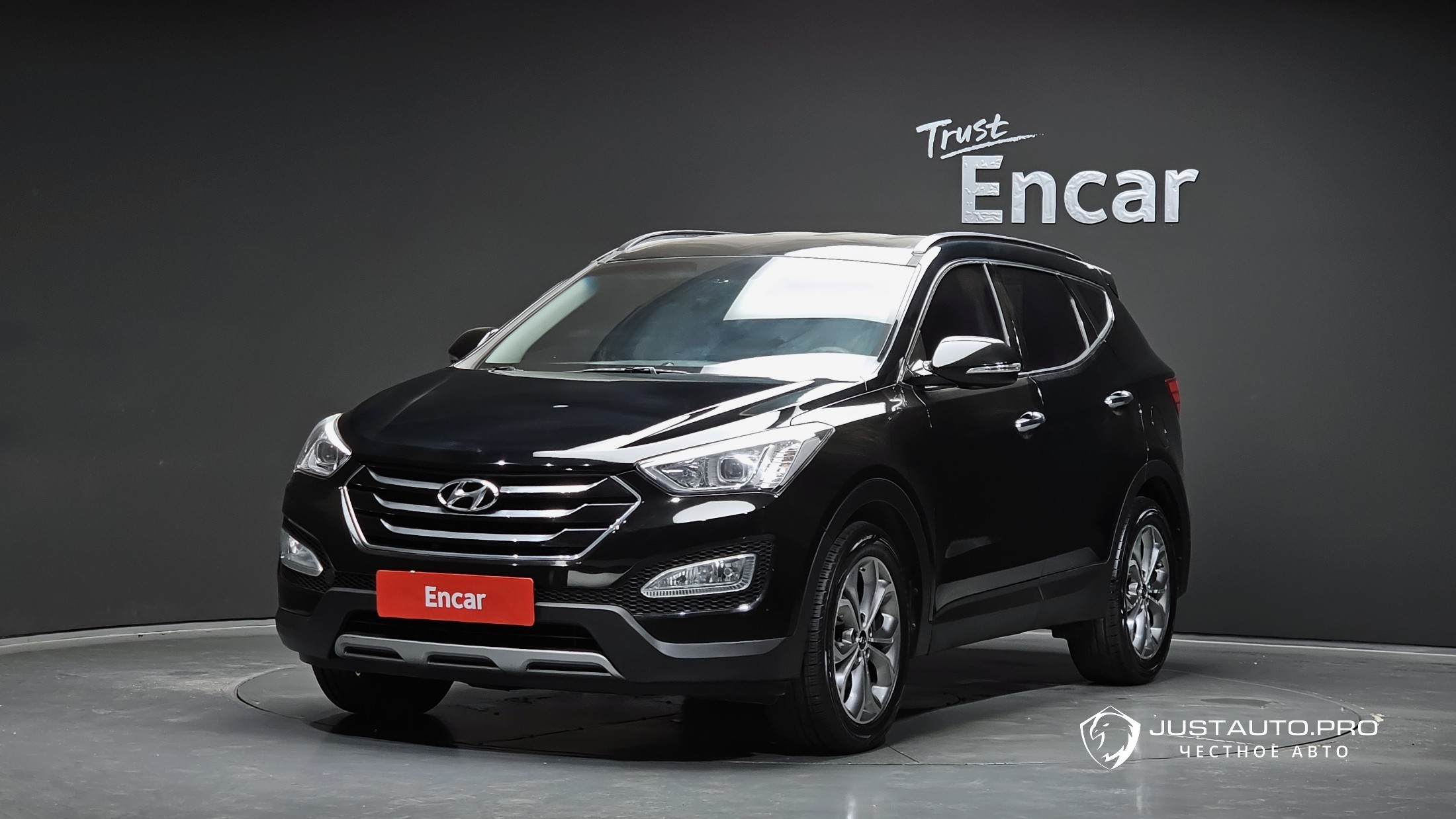 Автомобиль Hyundai Santafe