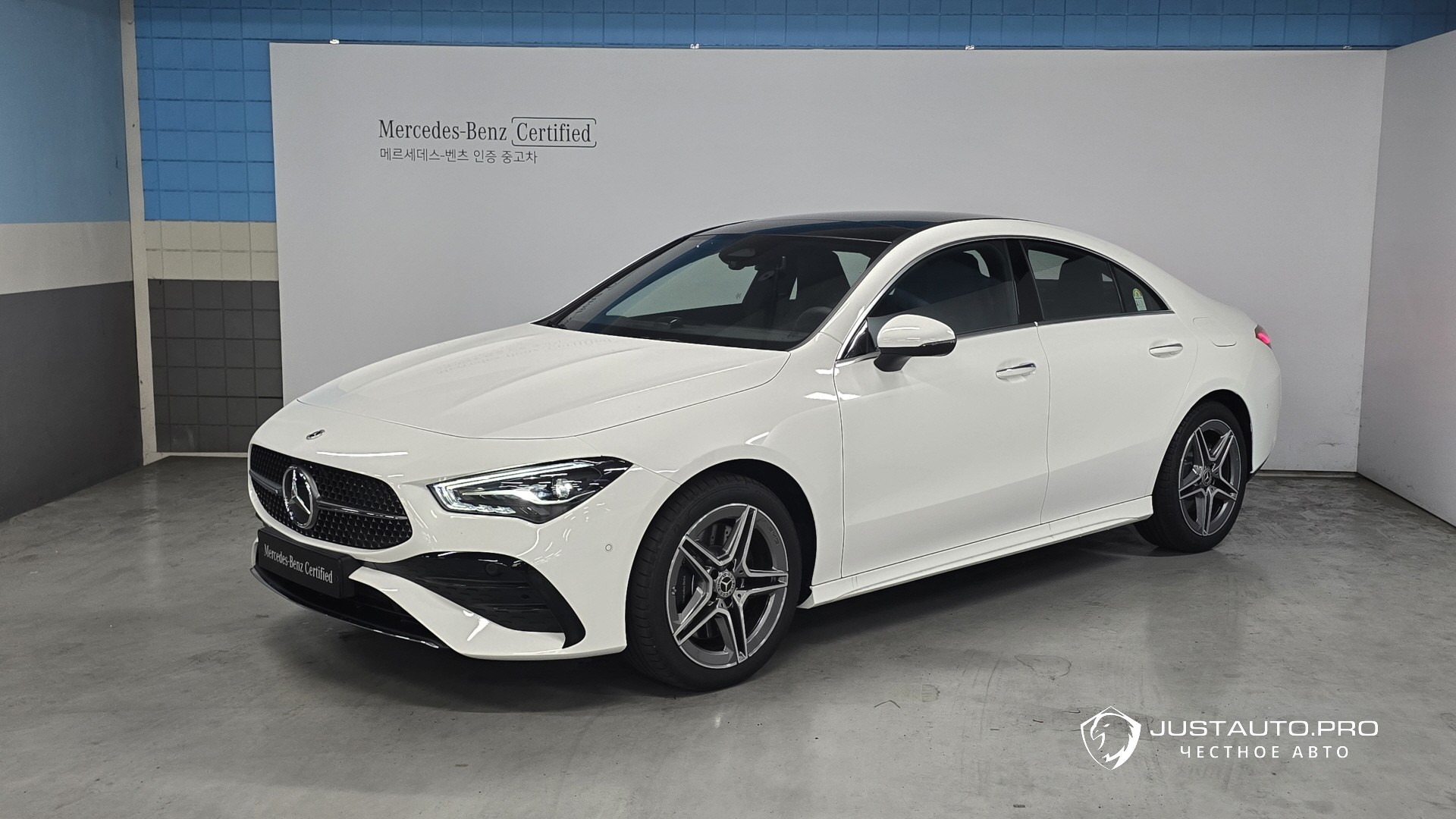 Автомобиль Mercedes-Benz CLA-Class