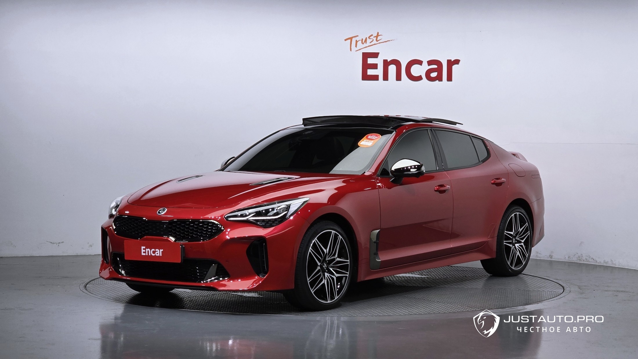 Автомобиль Kia Stinger