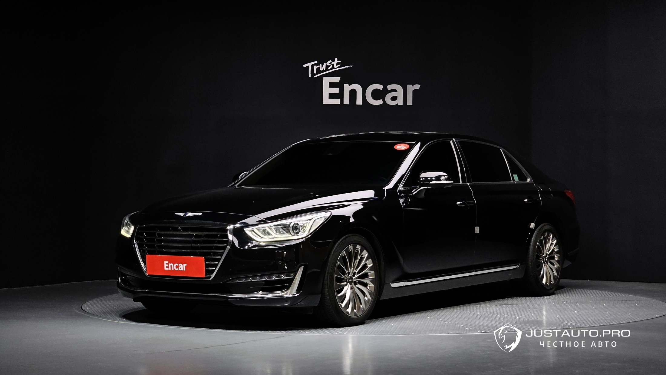 Автомобиль Genesis EQ900