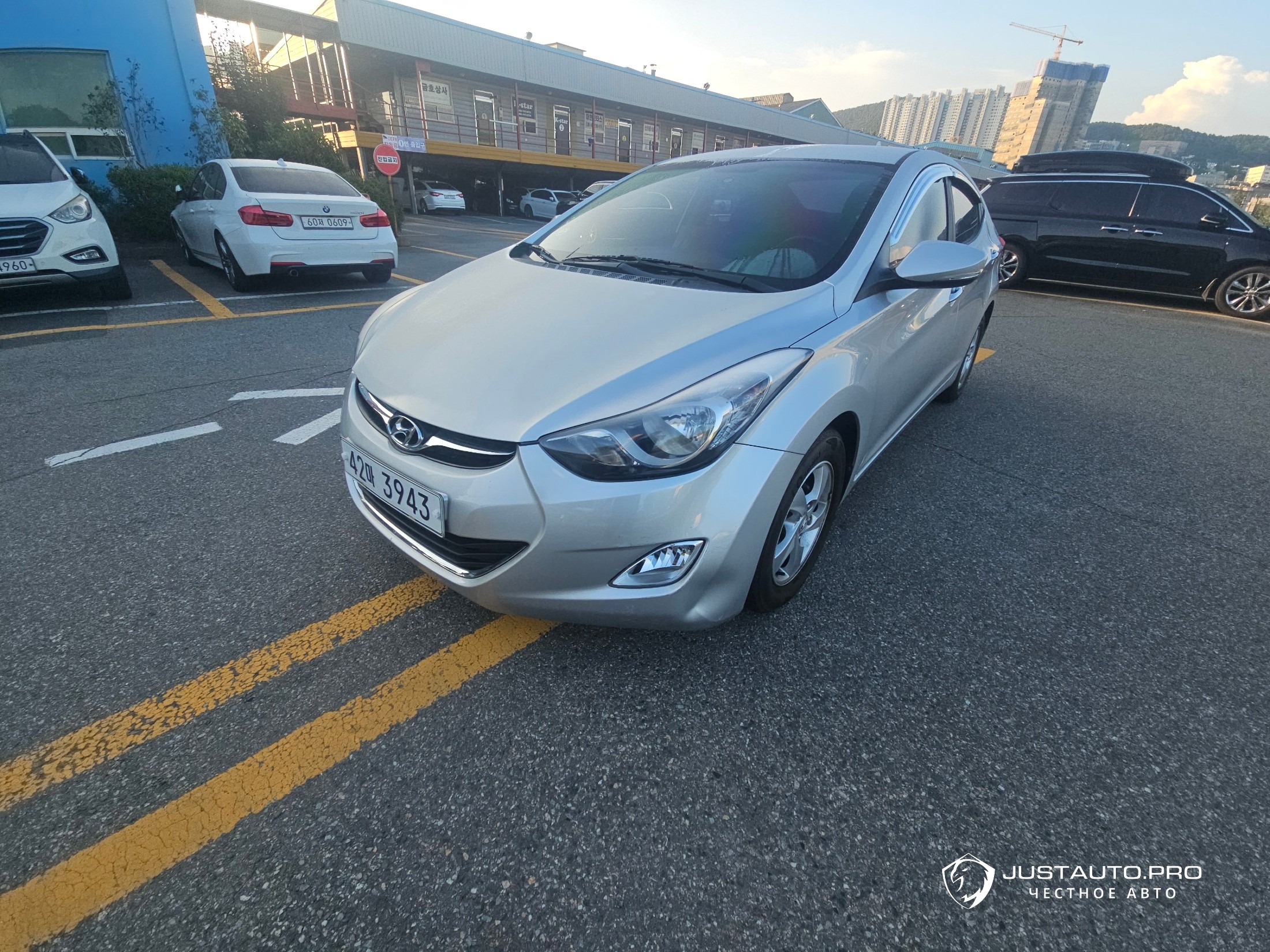 Автомобиль Hyundai AVANTE