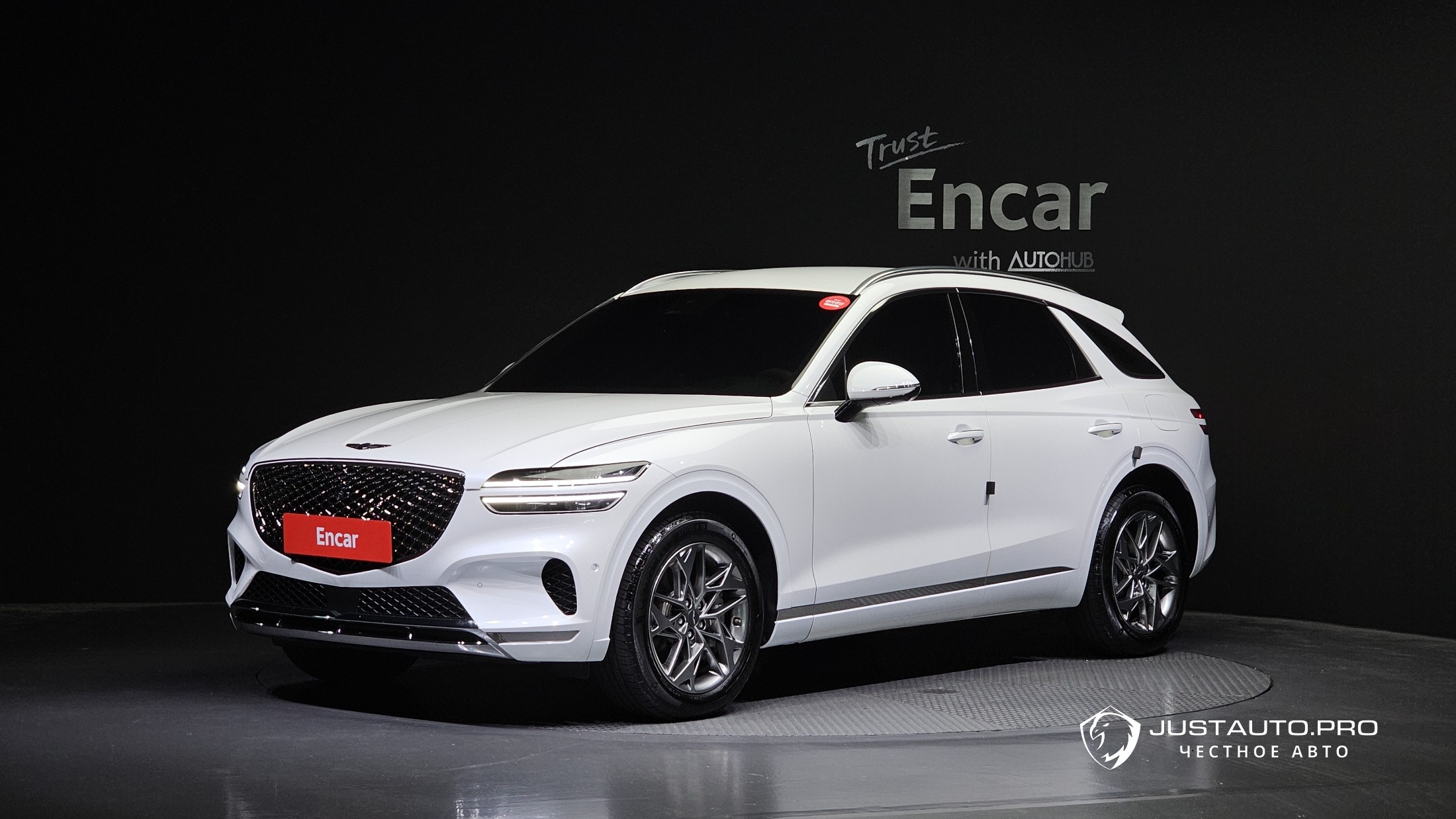 Автомобиль Genesis GV70