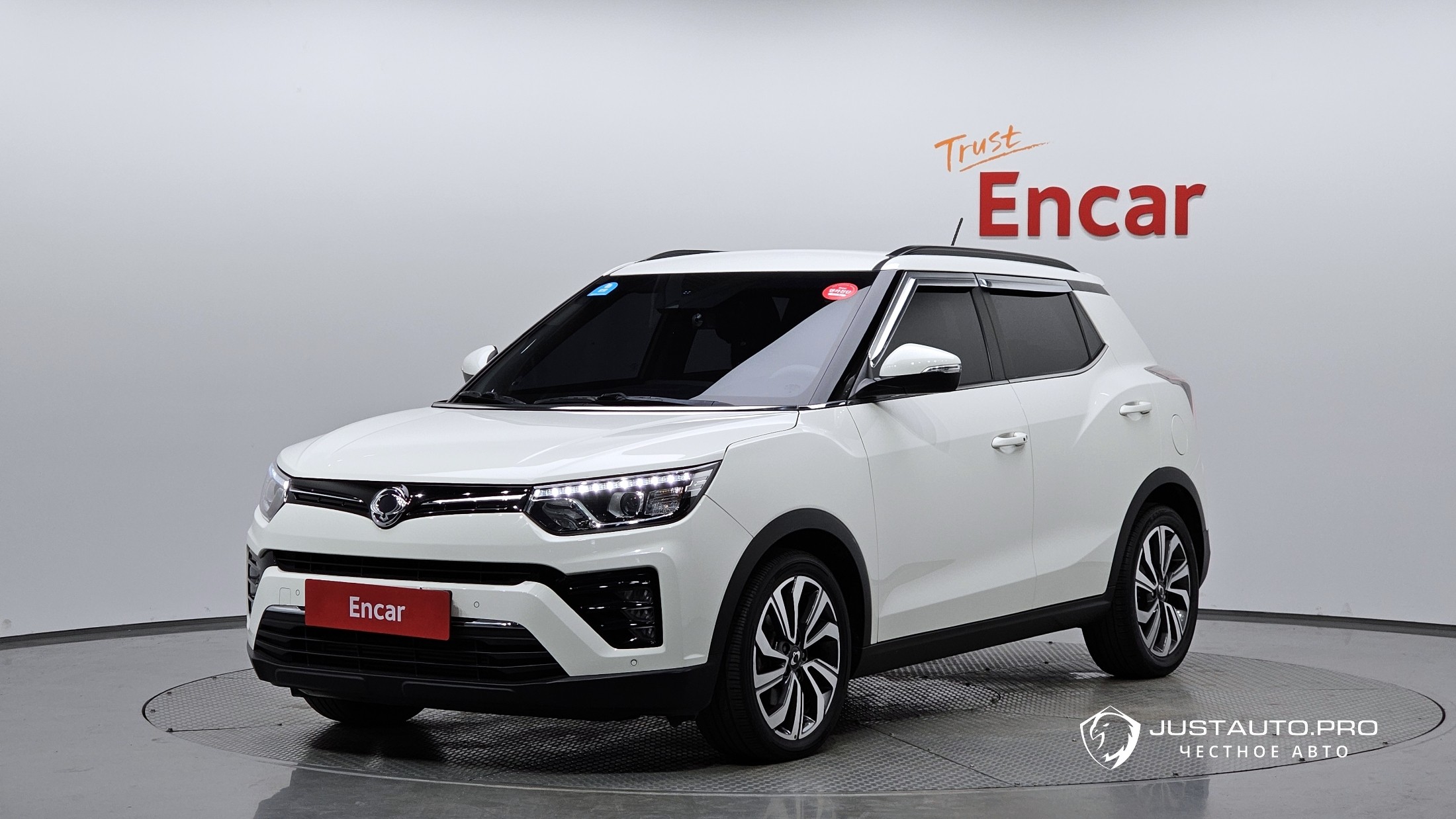 Автомобиль KG_Mobility_Ssangyong TIBOLI