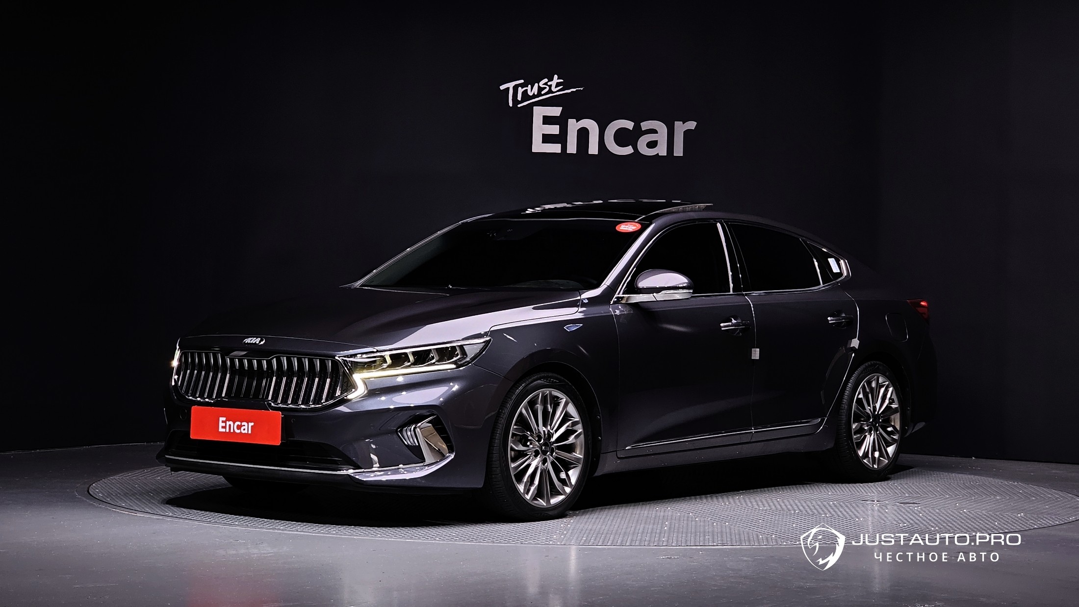 Автомобиль Kia K7