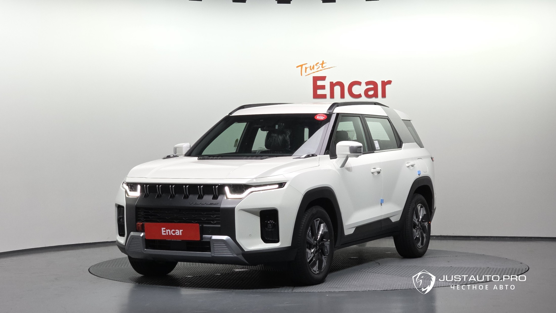 Автомобиль KG_Mobility_Ssangyong Torres