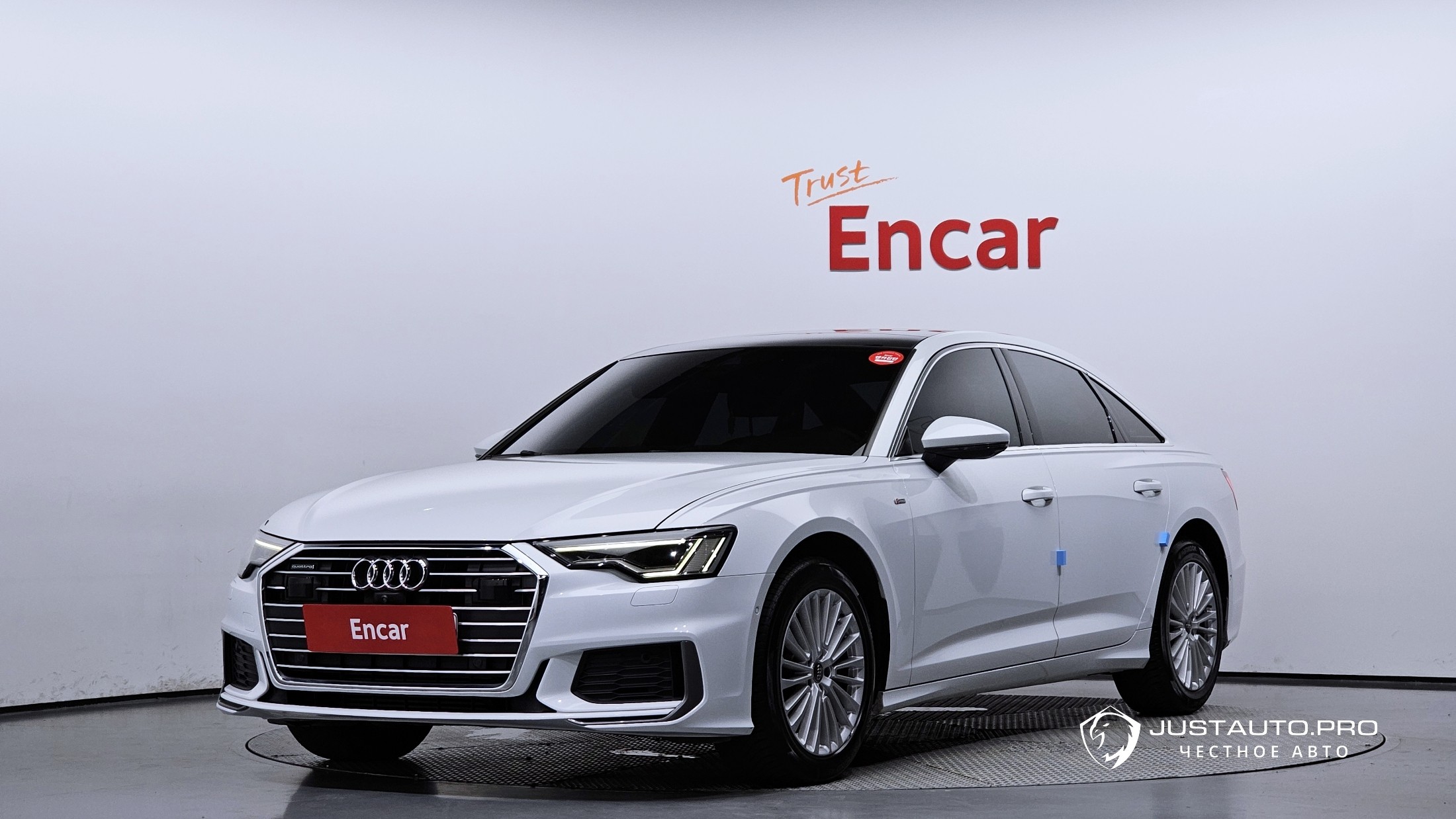 Автомобиль Audi A6