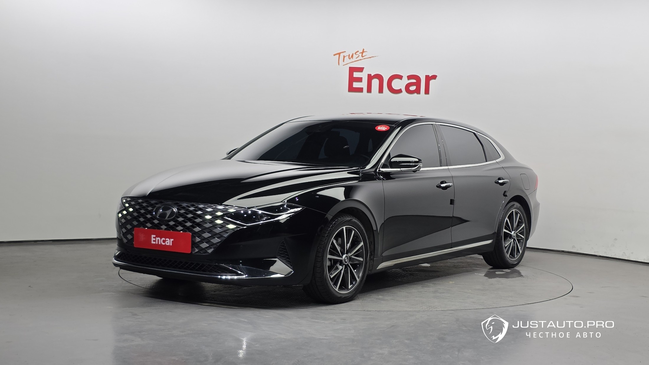 Автомобиль Hyundai Grandeur