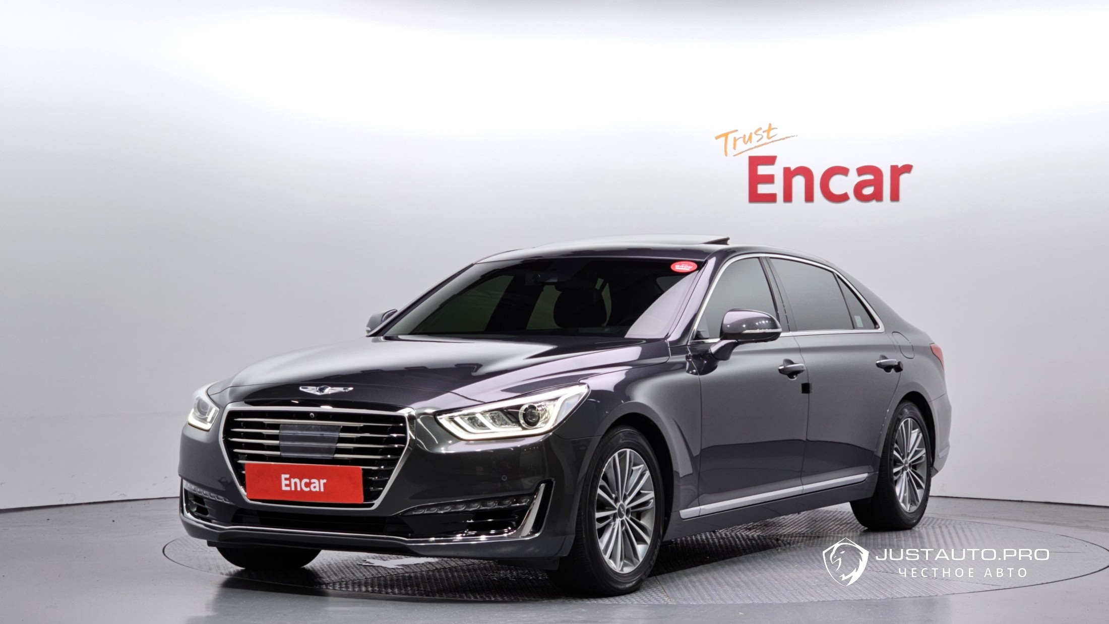 Автомобиль Genesis EQ900