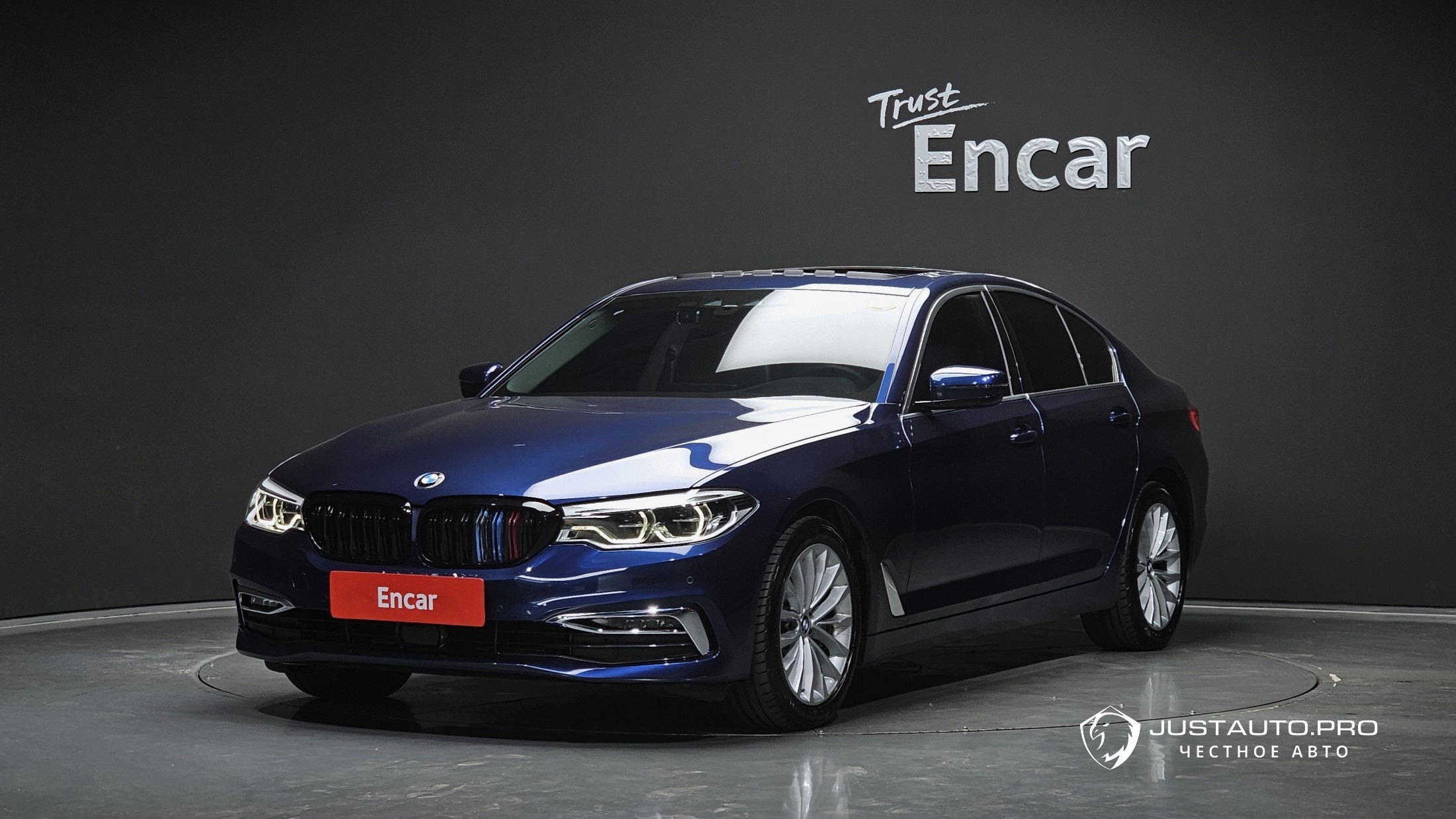 Автомобиль BMW 5-Series