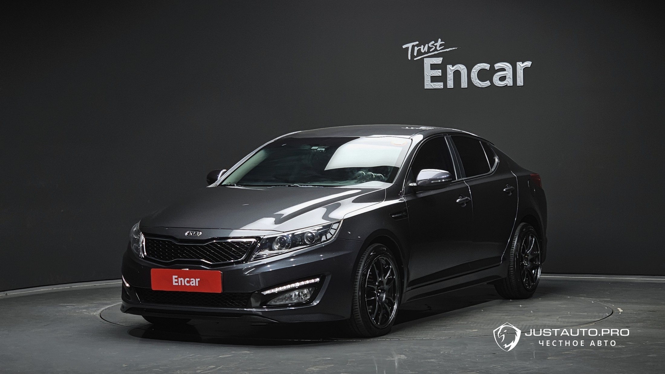 Автомобиль Kia K5