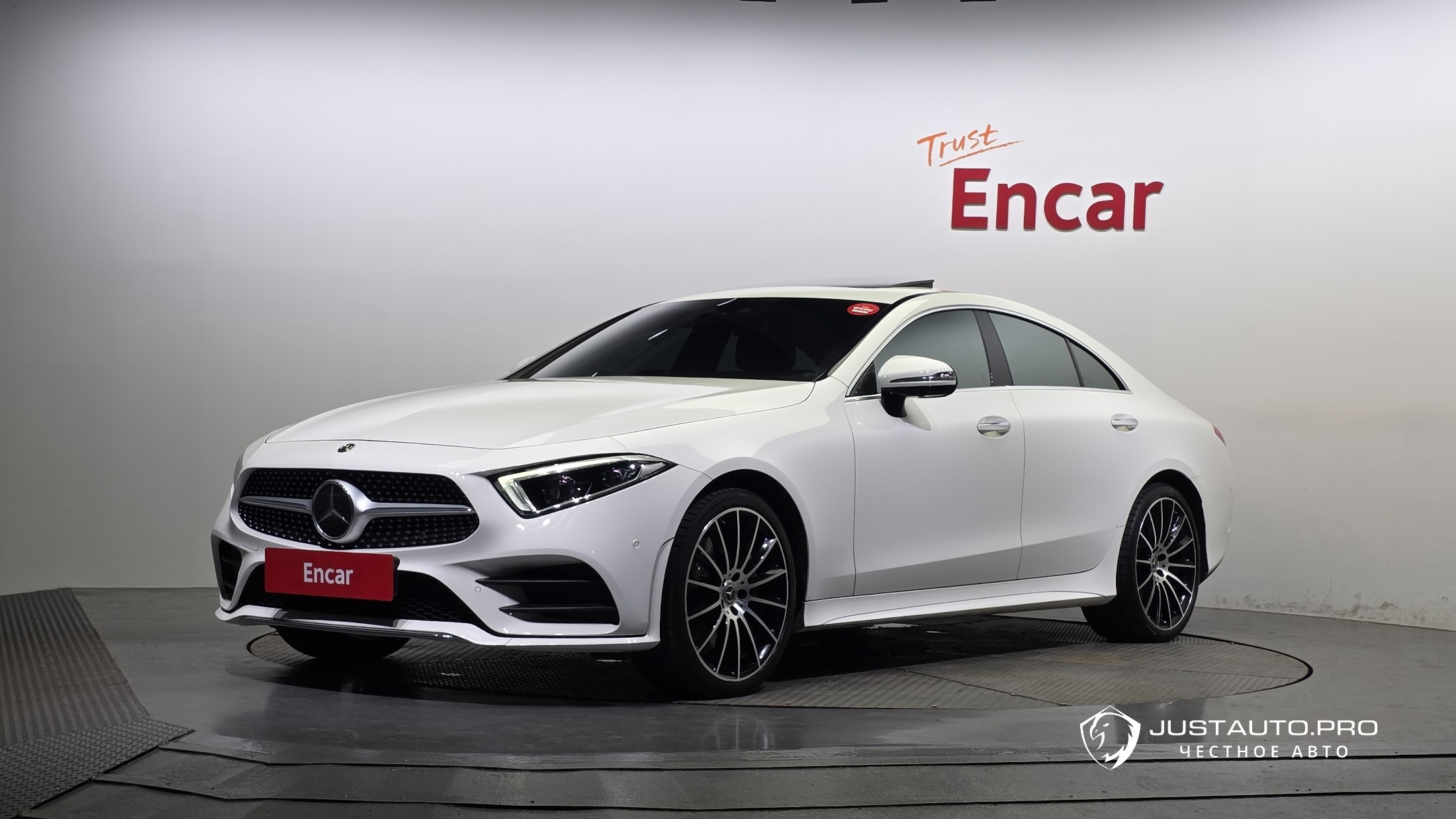 Автомобиль Mercedes-Benz CLS-Class
