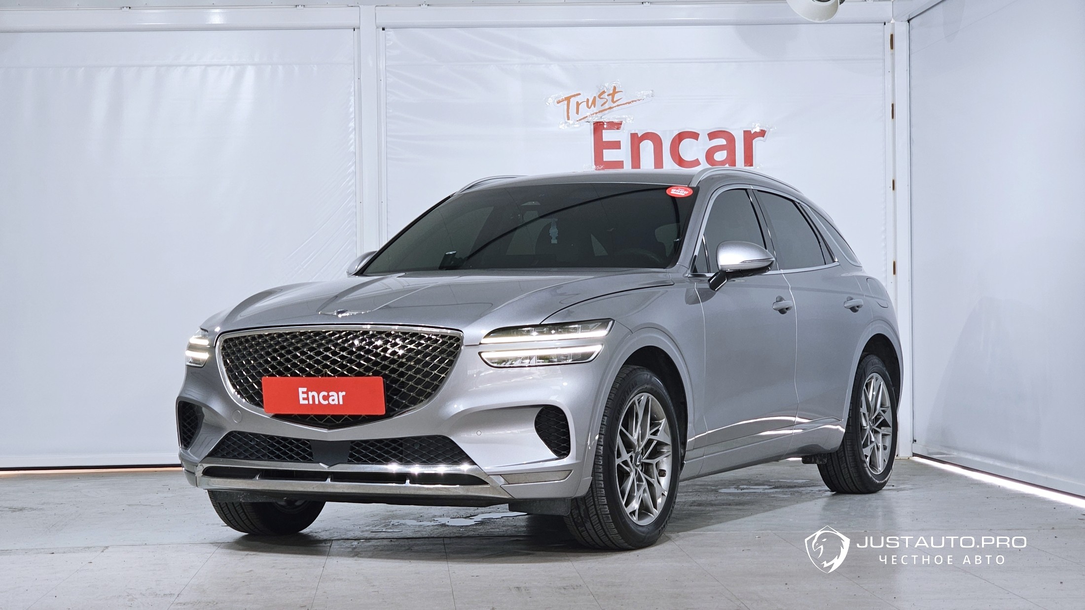 Автомобиль Genesis GV70