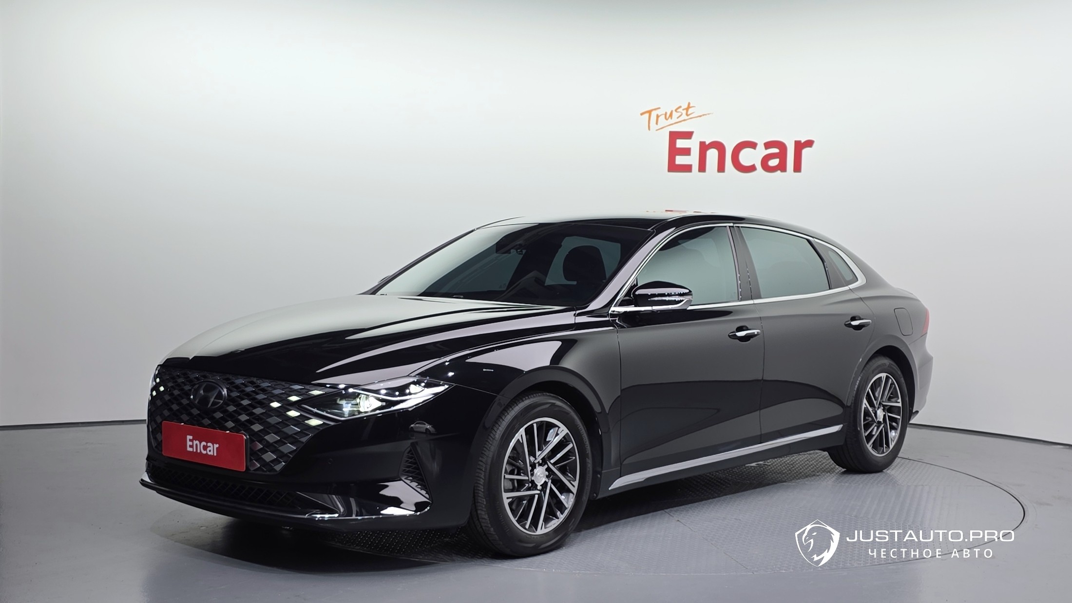Автомобиль Hyundai Grandeur