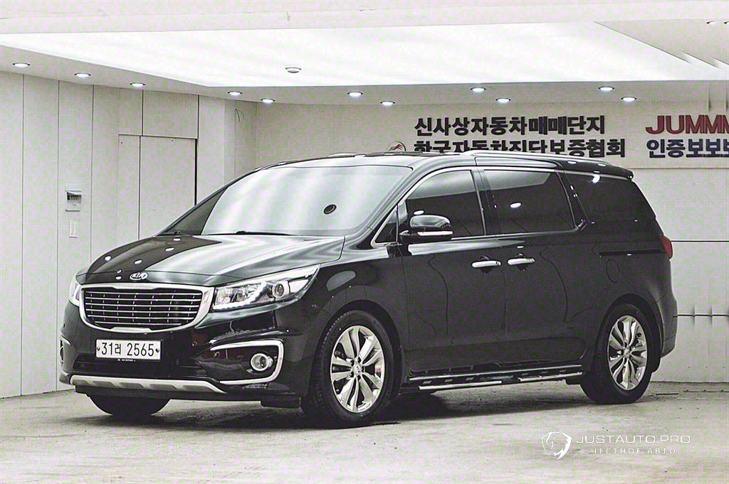 Автомобиль Kia Canival
