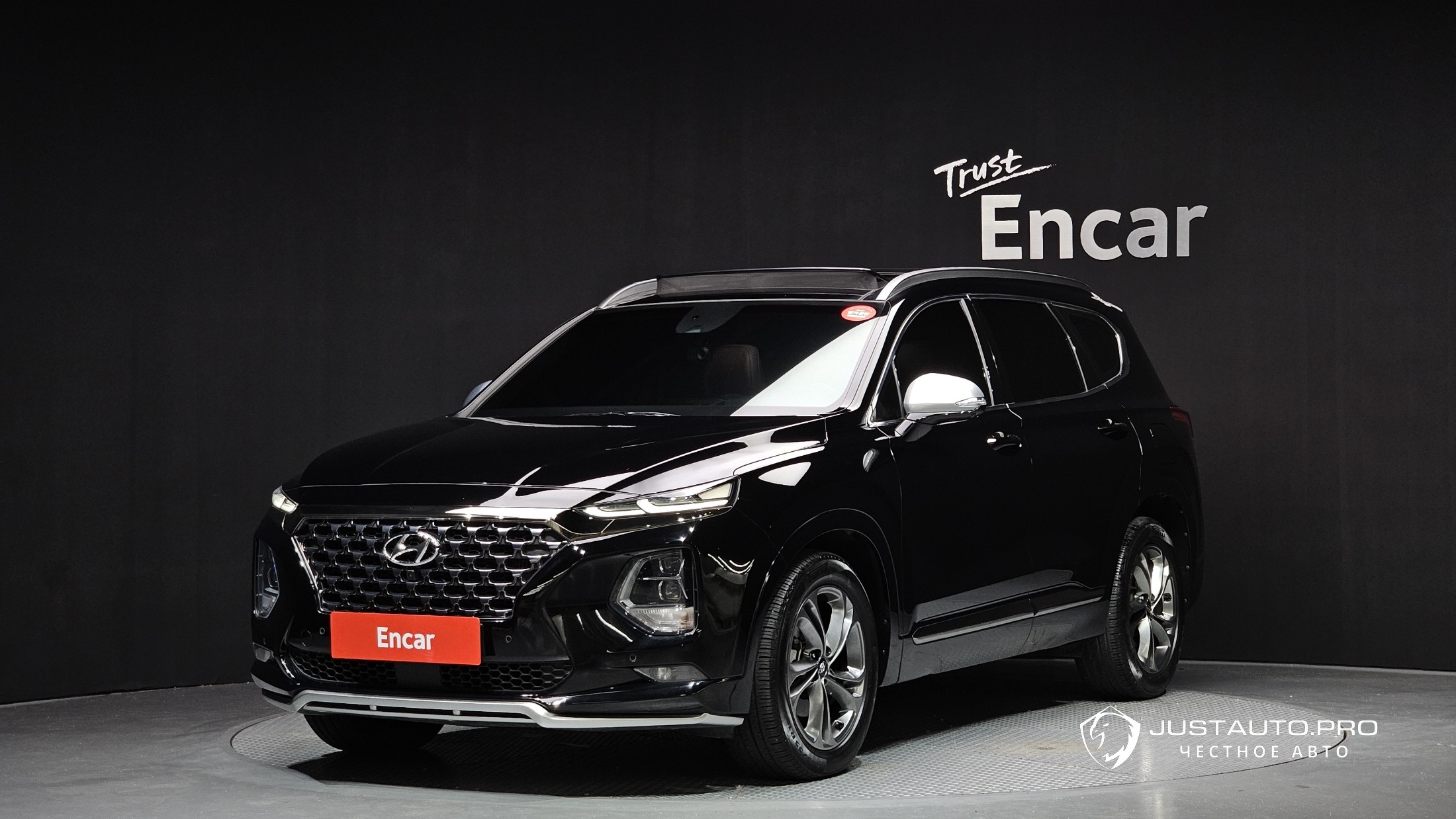 Автомобиль Hyundai Santafe