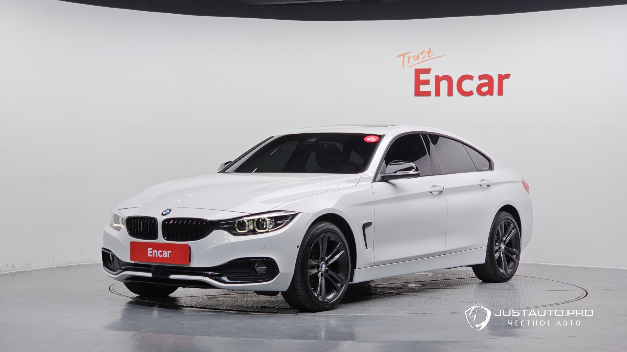 Автомобиль BMW 4-Series