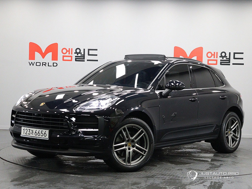 Автомобиль Porsche Macan