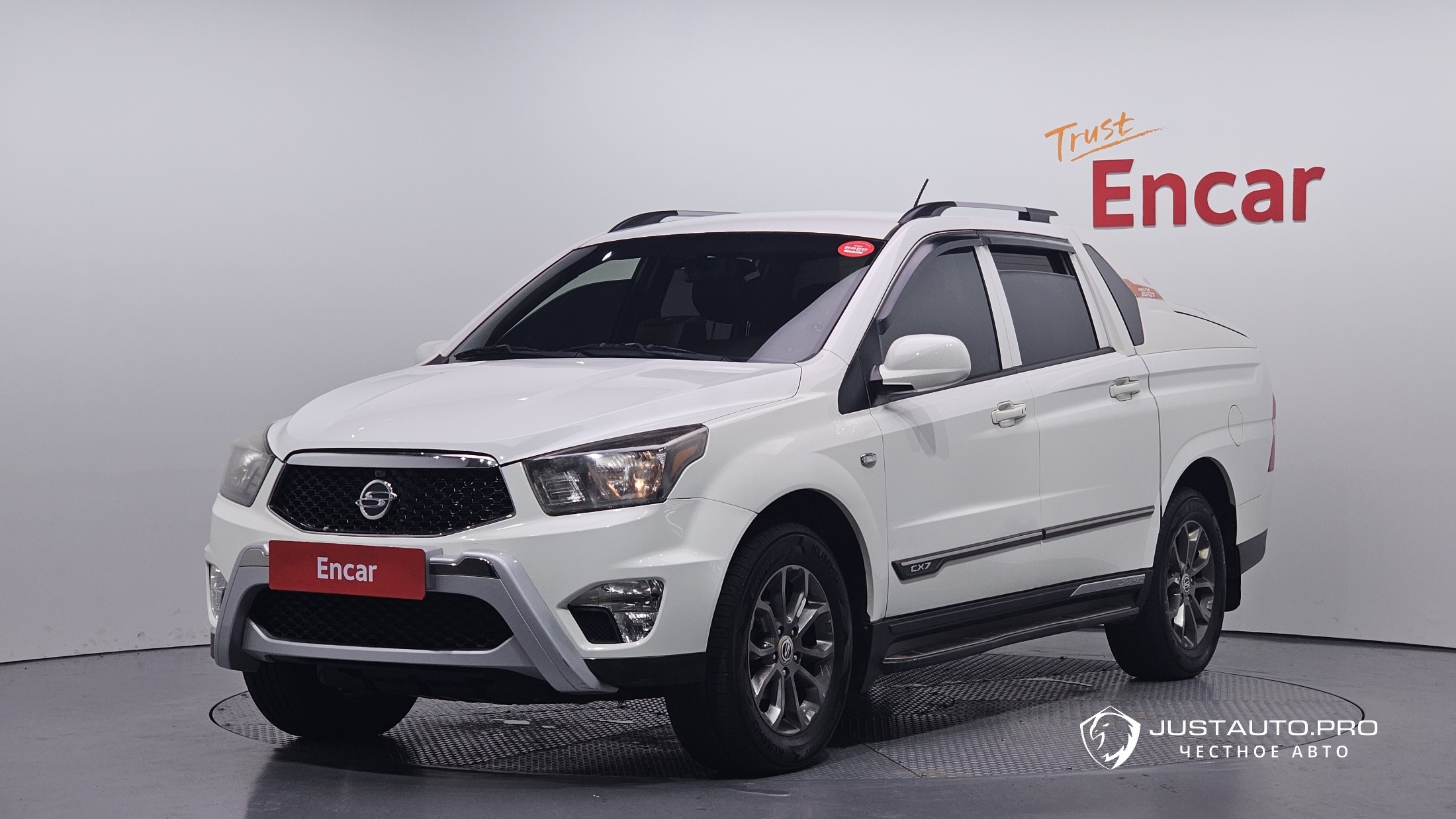 Автомобиль KG_Mobility_Ssangyong KORANDO