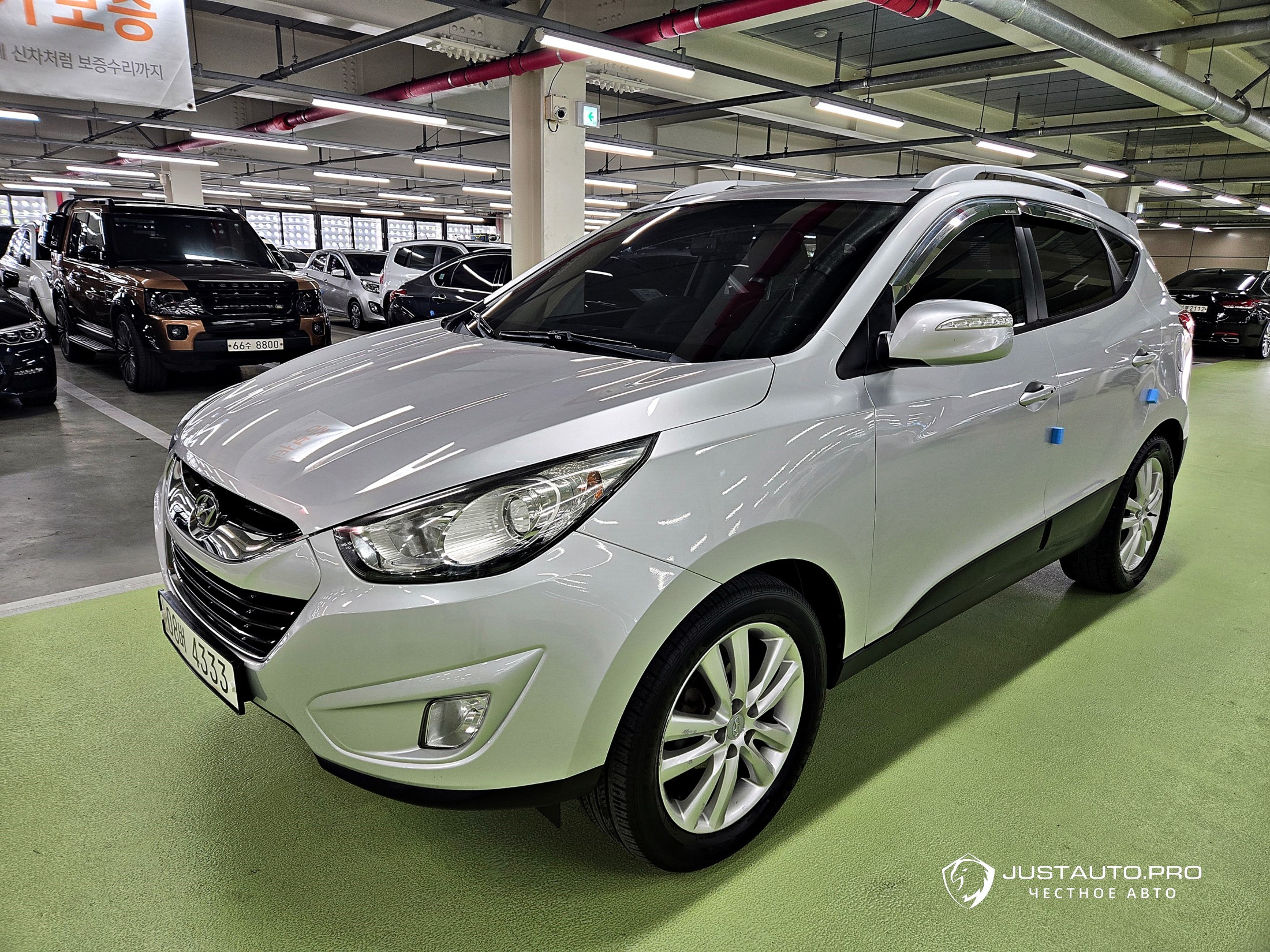 Автомобиль Hyundai Tucson