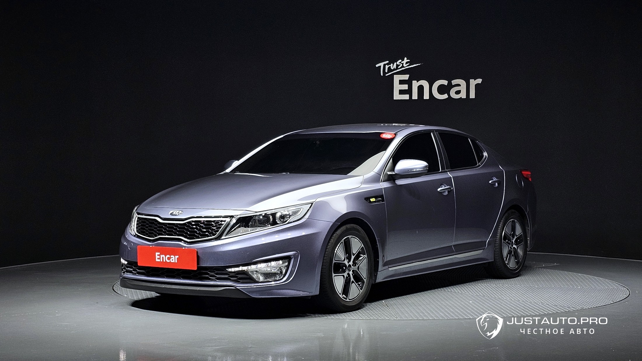Автомобиль Kia K5