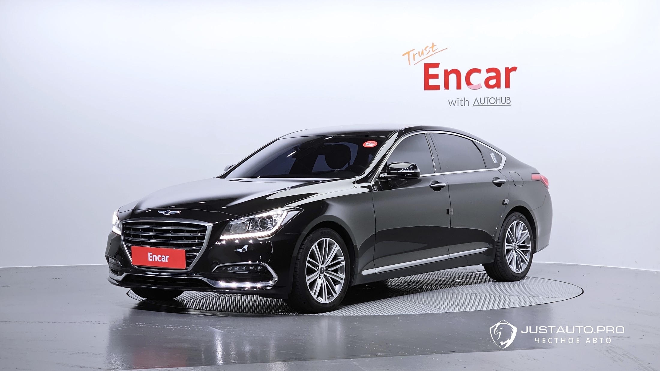 Автомобиль Genesis G80