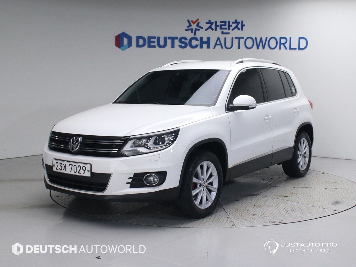 Автомобиль Volkswagen Tiguan
