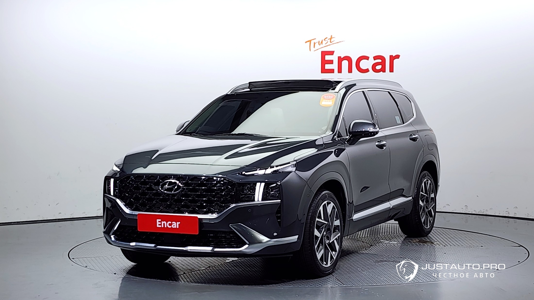Автомобиль Hyundai Santafe